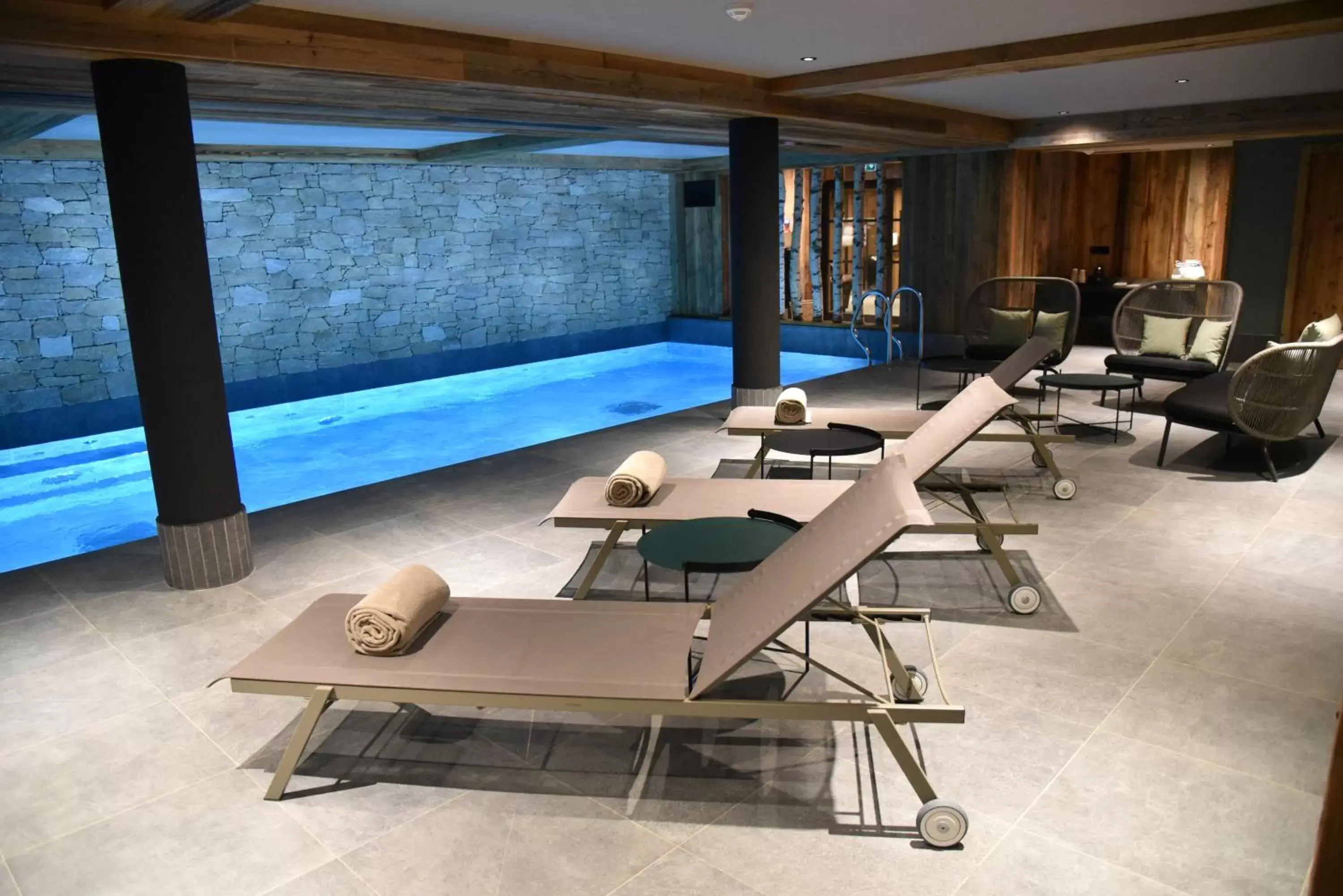 Swimming Pool in Hotel MONT-BLANC VAL D'ISERE
