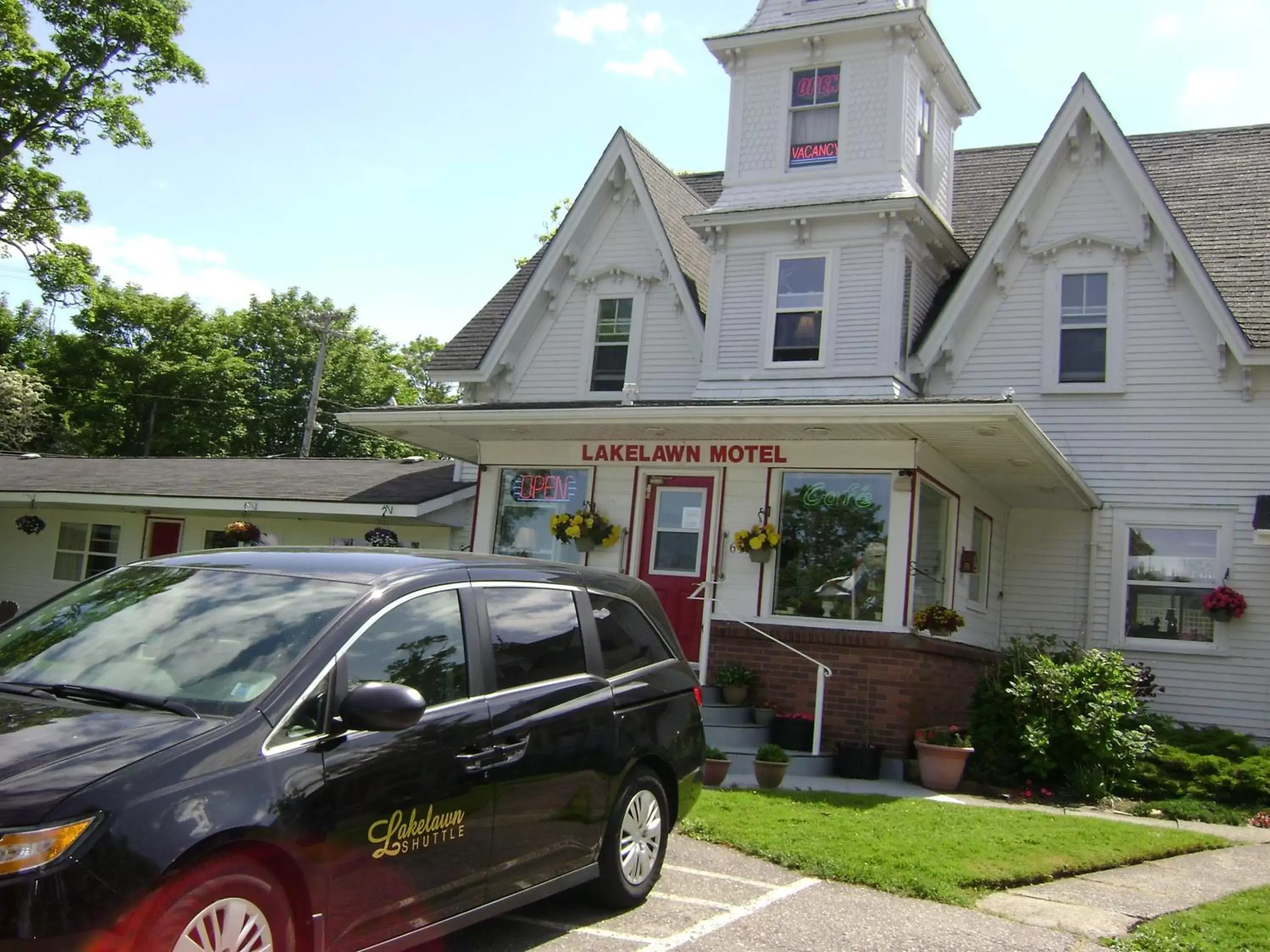 Other, Property Building in Lakelawn B&B and Motel