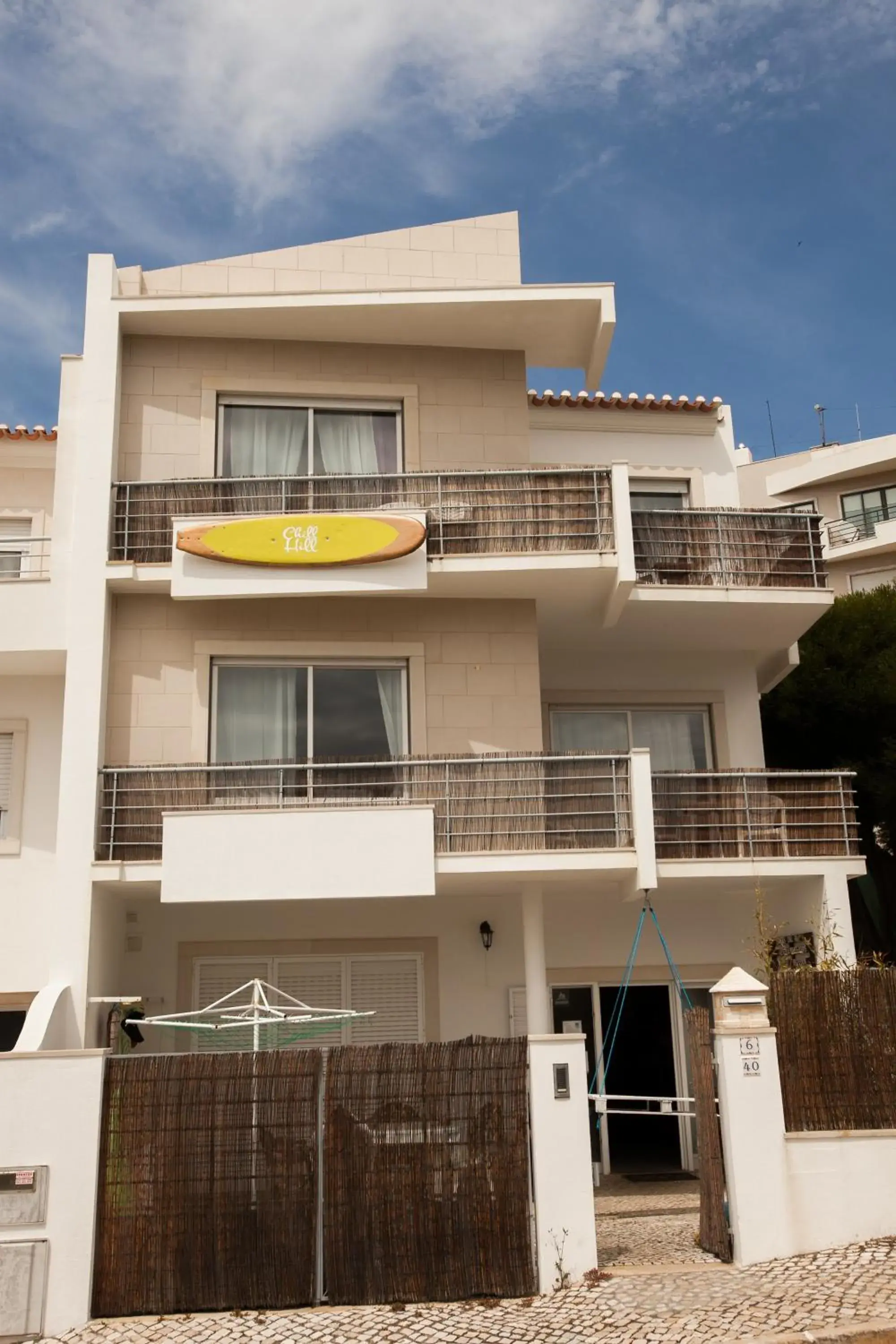 Facade/entrance, Property Building in Ericeira Chill Hill Hostel & Private Rooms