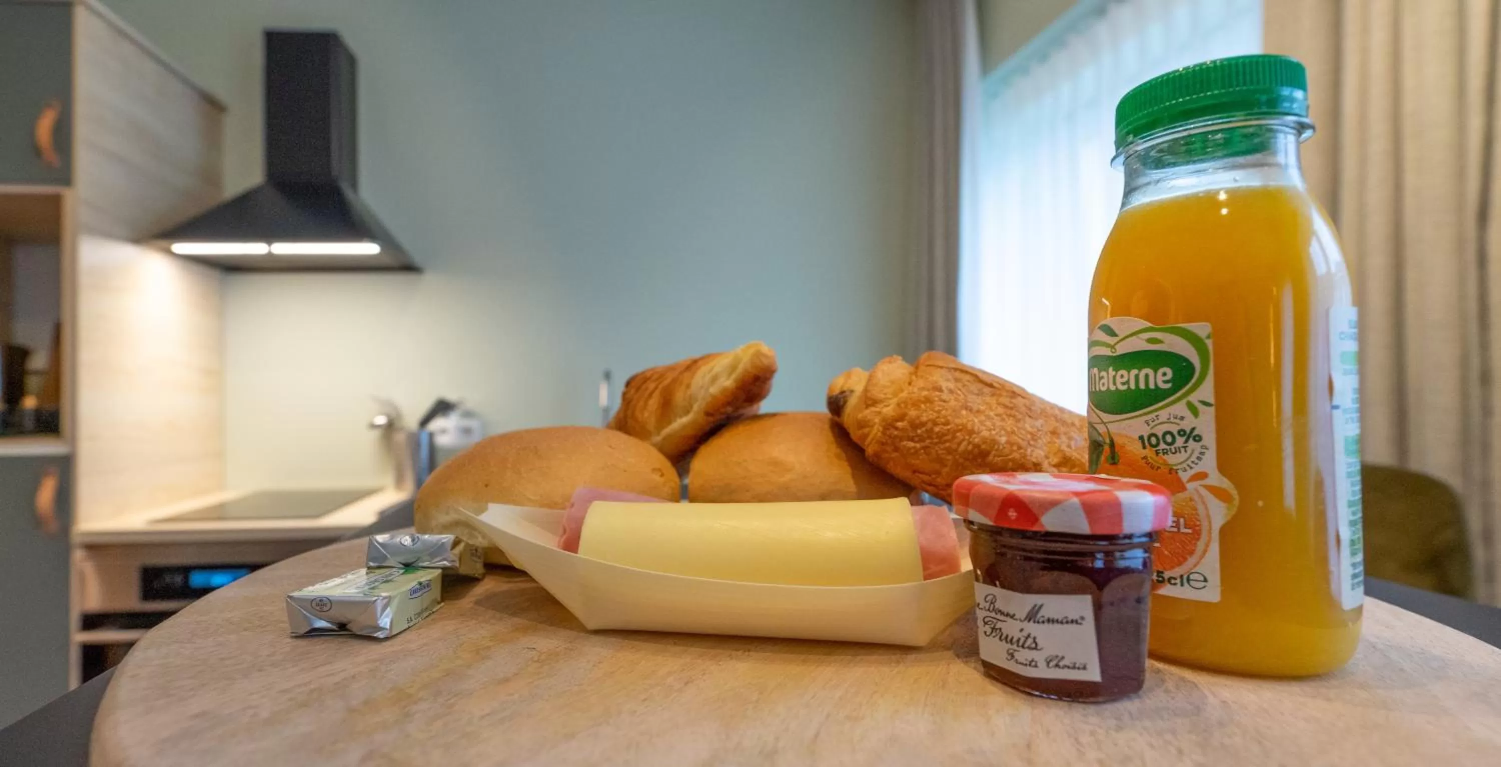 Food in Appart hôtel En Ville