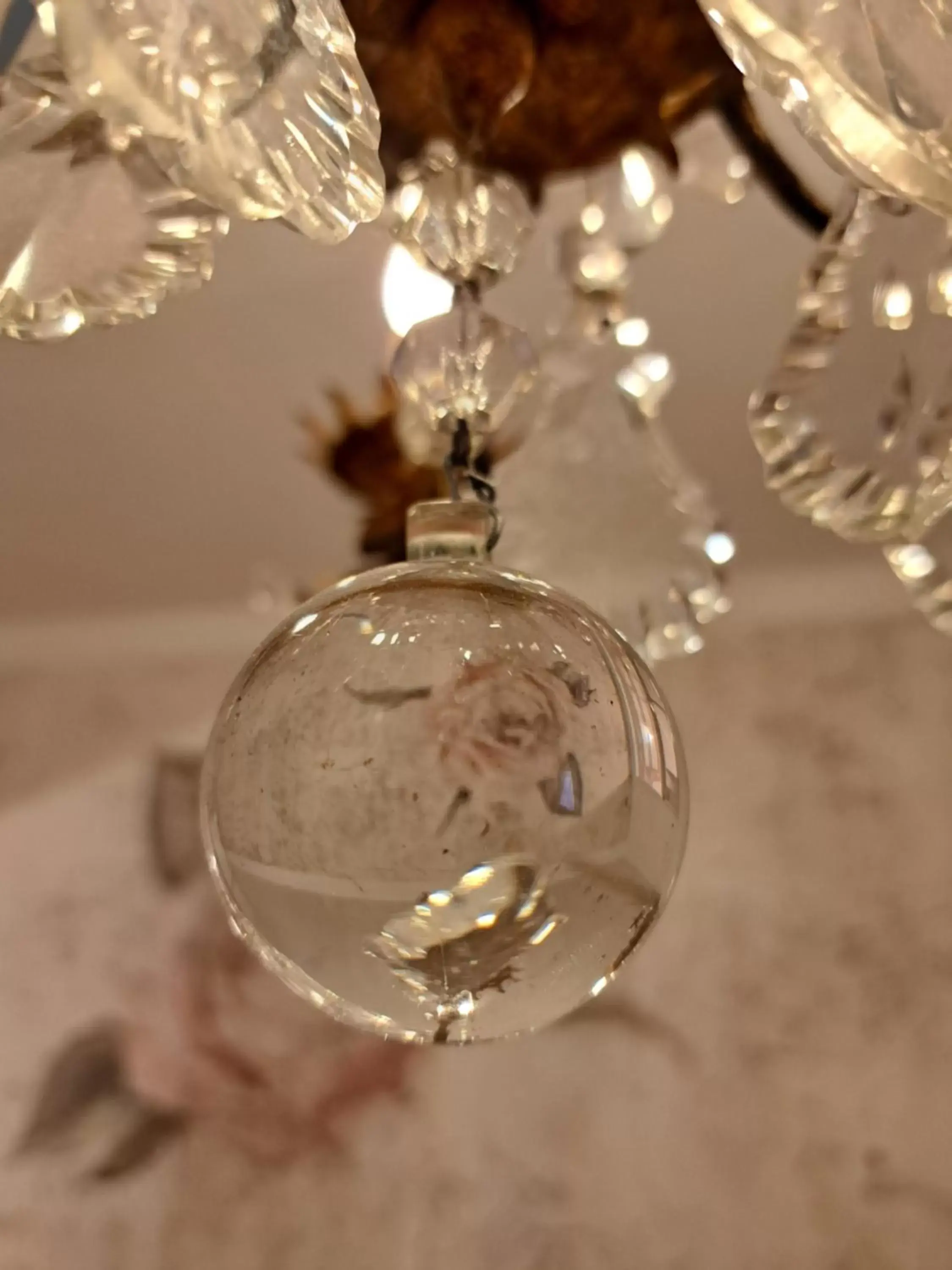 Decorative detail in chambre d'hôtes Madame