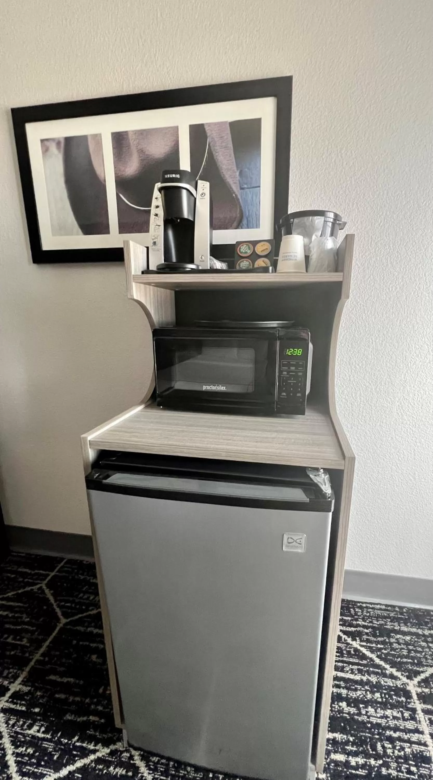 Coffee/tea facilities in La Quinta by Wyndham Big Spring