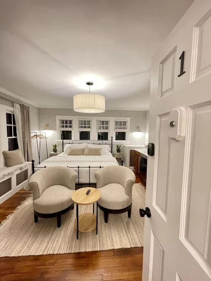 Buttonwood Boutique Hotel