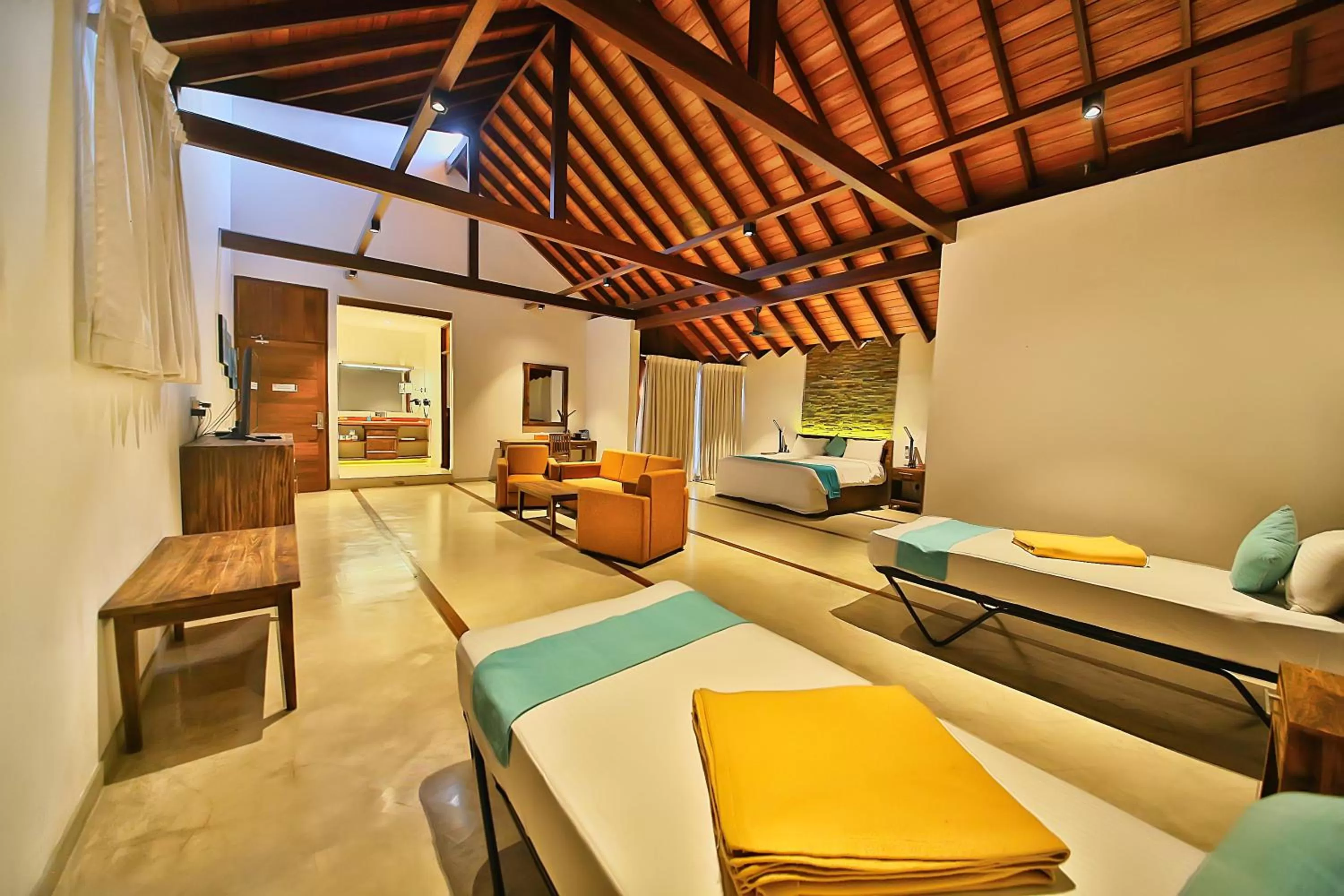 Family Room - 15% on Spa Treatments in R Degrees Boutique Hotel & Spa