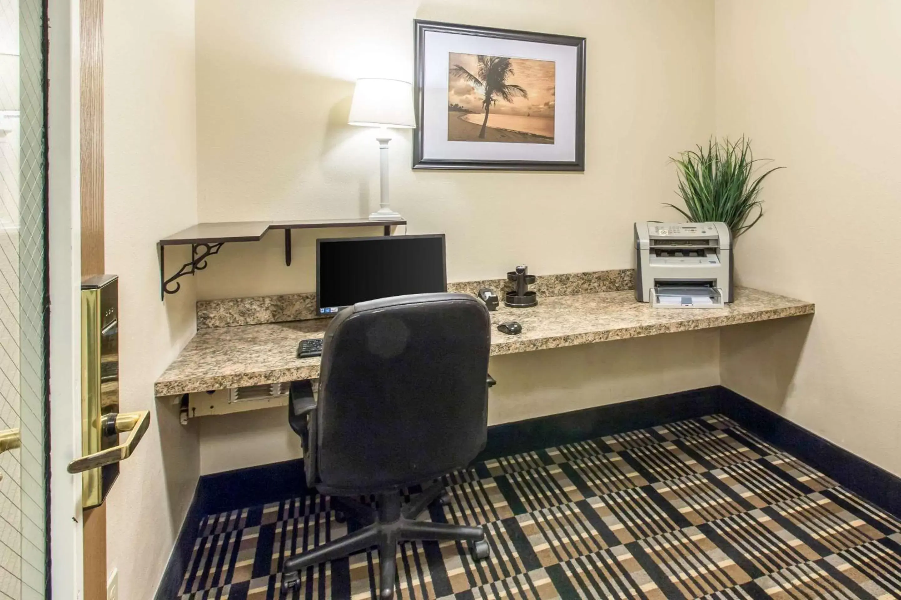 On site, Business Area/Conference Room in Quality Inn and Suites Summit County