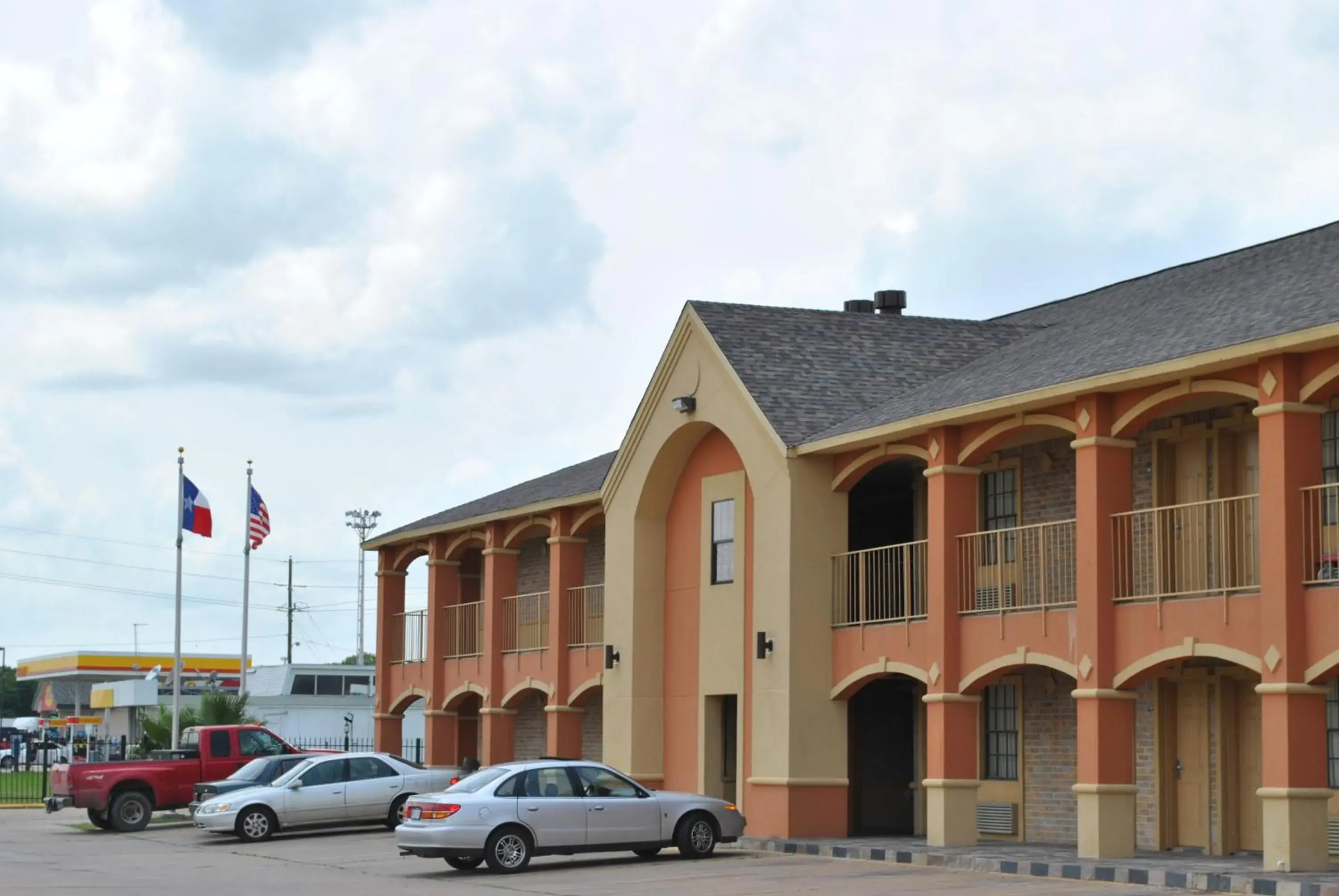 Facade/entrance, Property Building in Executive Inn Brookshire