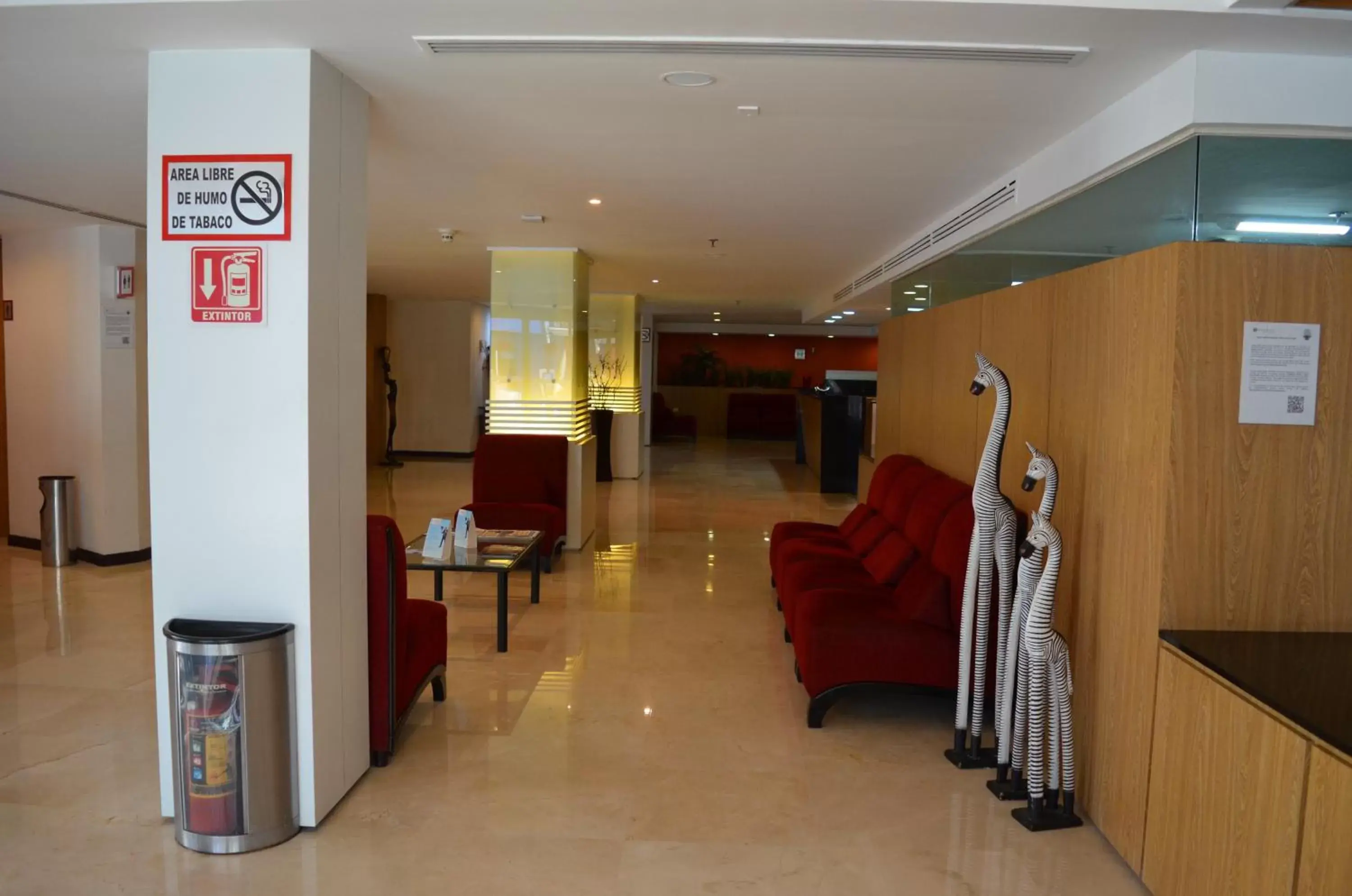 Lobby or reception, Lobby/Reception in Ramada Hola Culiacan