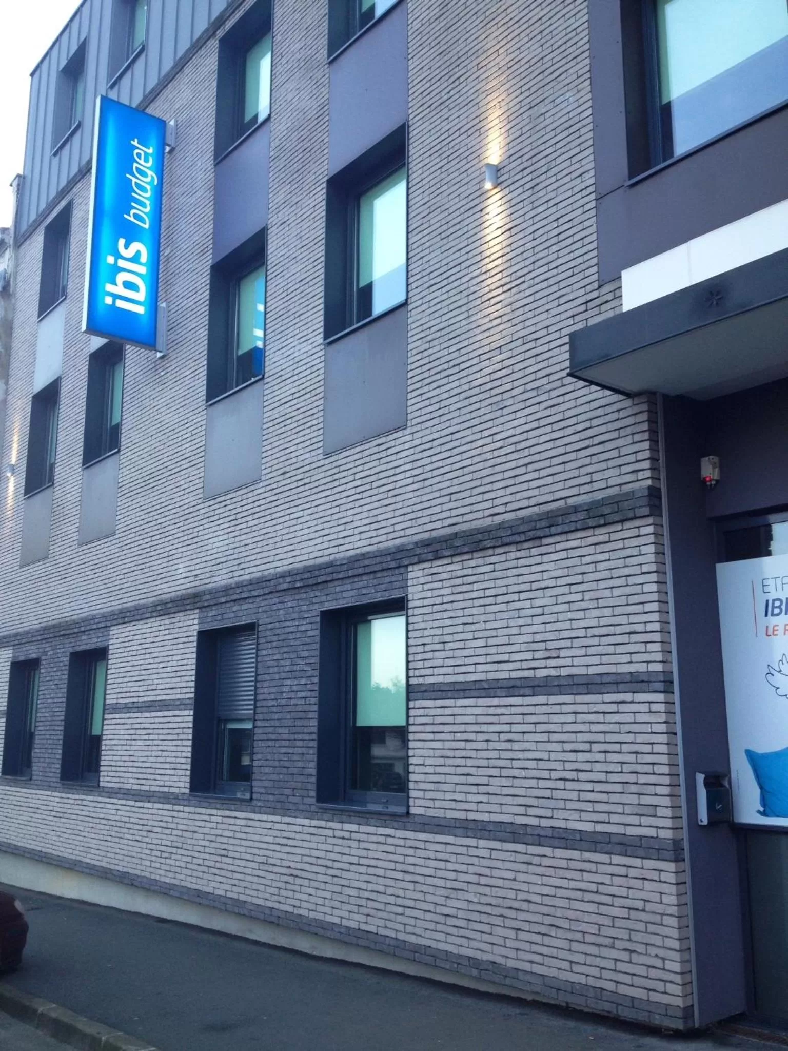 Nearby landmark in ibis budget Saint-Quentin Centre Gare