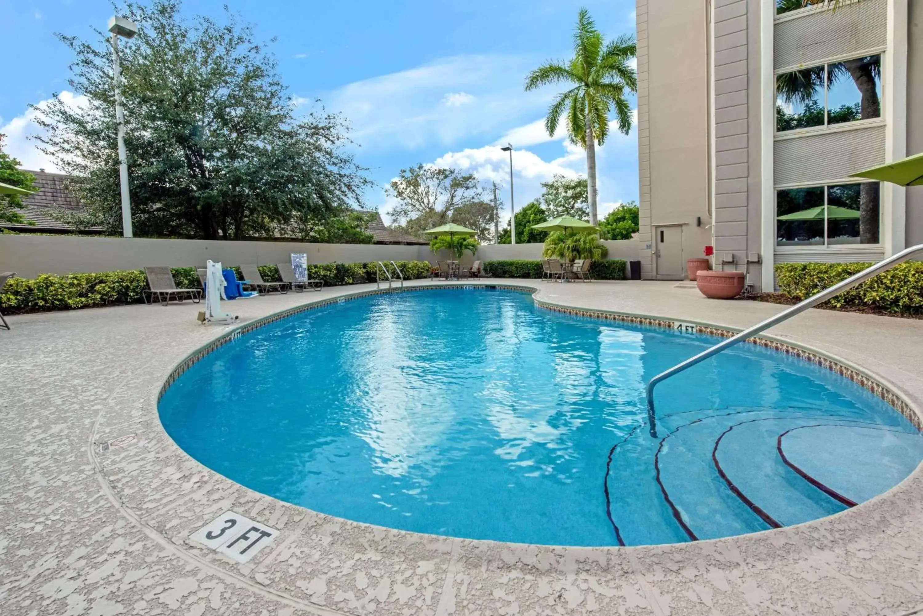 On site, Swimming Pool in La Quinta by Wyndham Coral Springs South