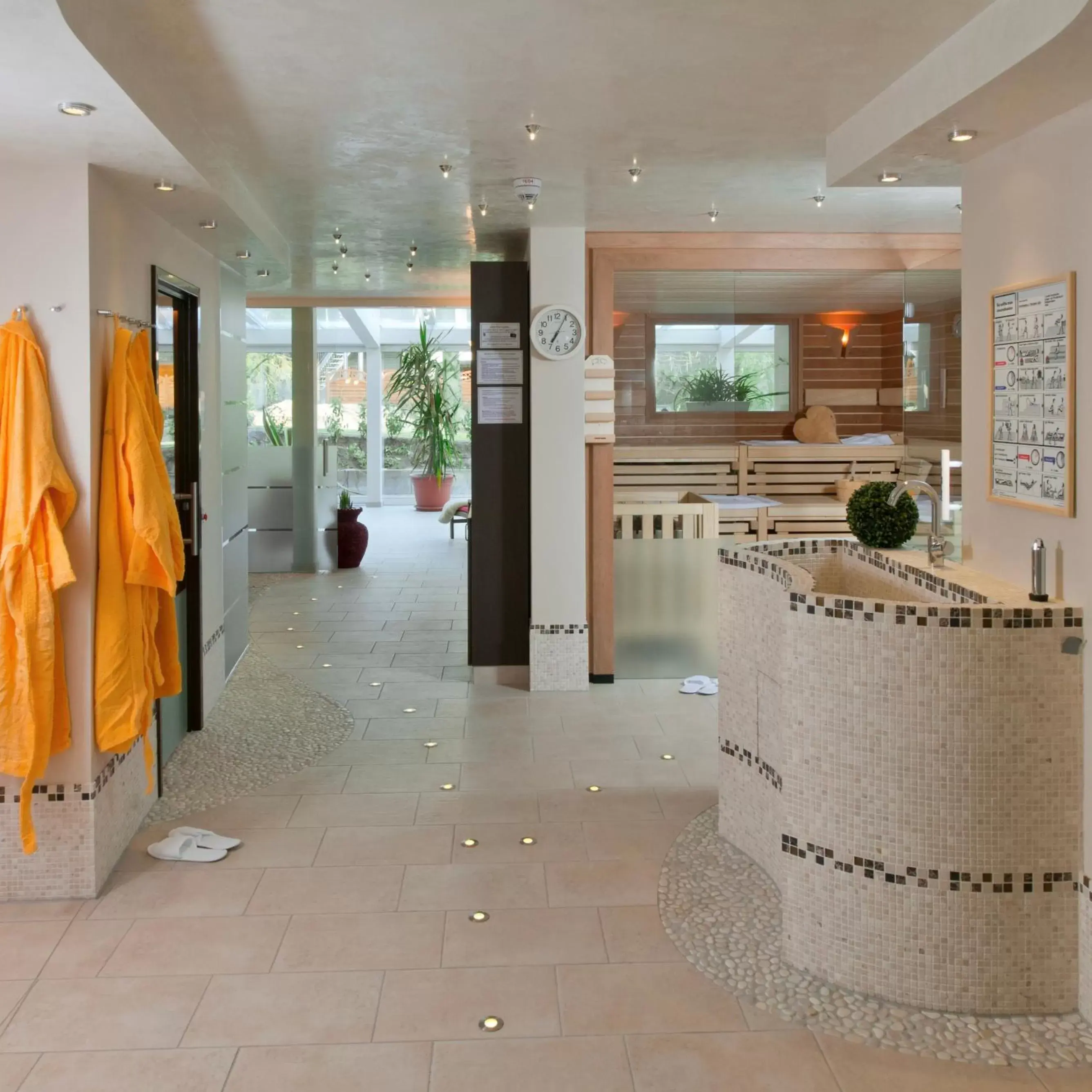 Spa and wellness centre/facilities, Lobby/Reception in Hotel Sonnenhügel