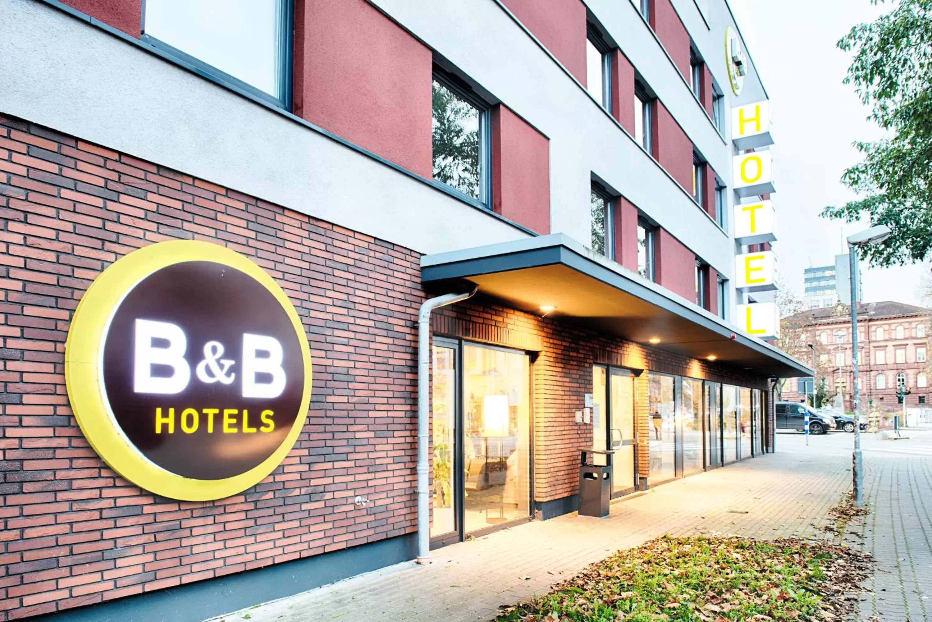 Property Building in B&B Hotel Kaiserslautern