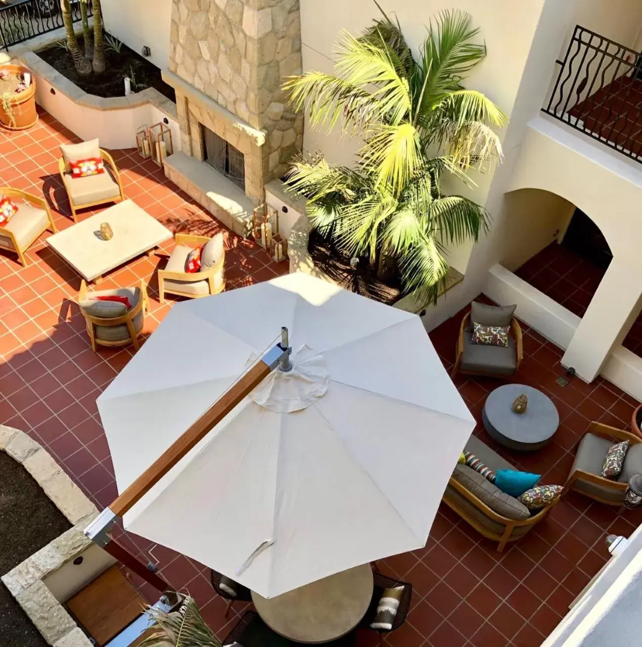 Patio in Hyatt Place Santa Barbara