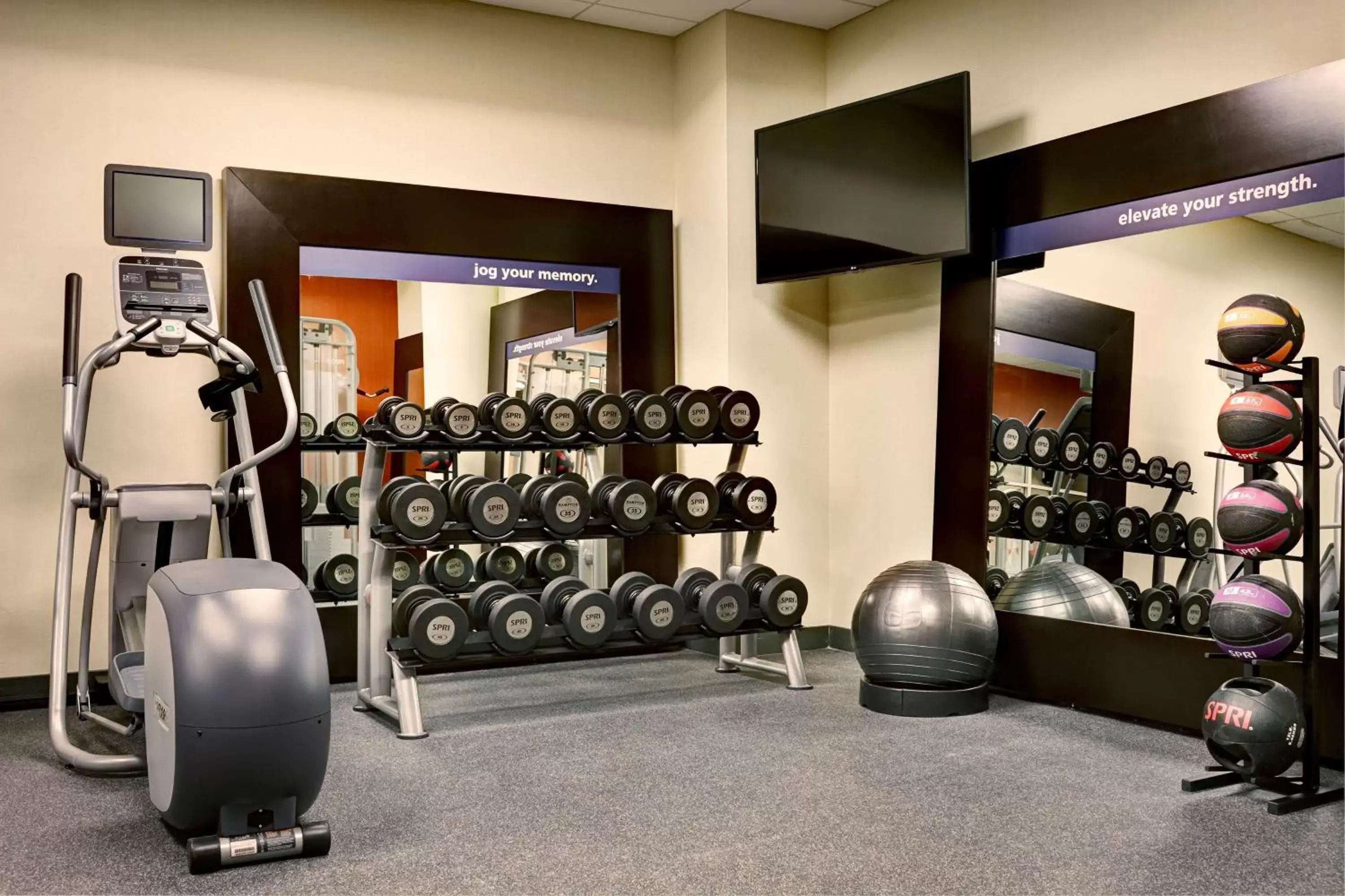 Fitness centre/facilities, Fitness Center/Facilities in Hampton Inn Brooklyn Downtown