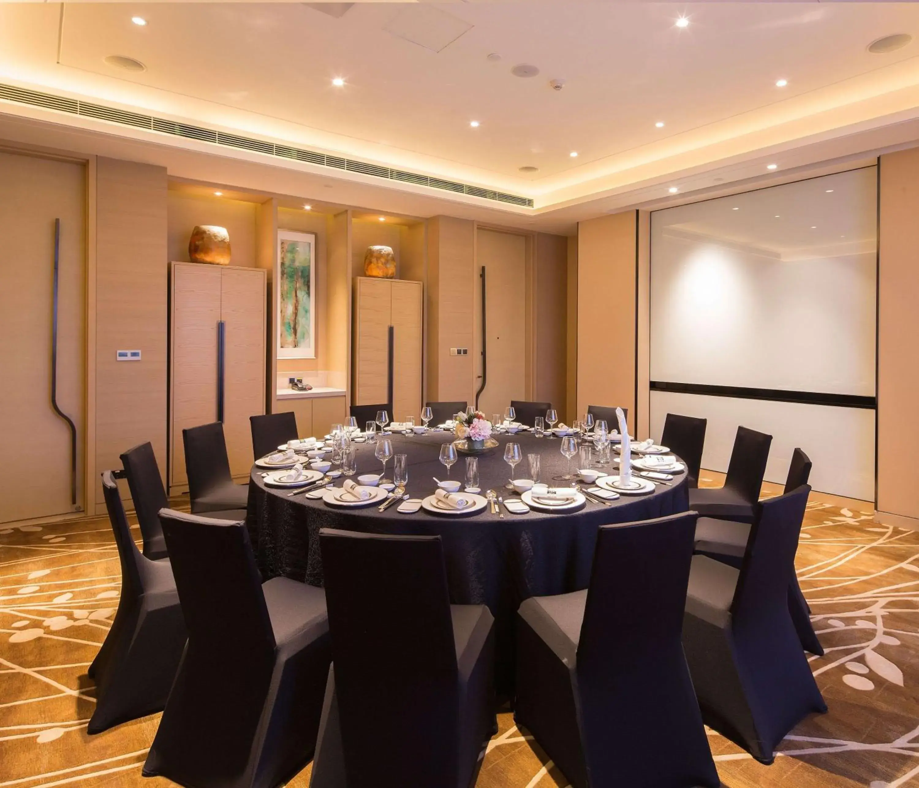 Dining area, Banquet Facilities in Hilton Garden Inn Xi'an High-Tech Zone