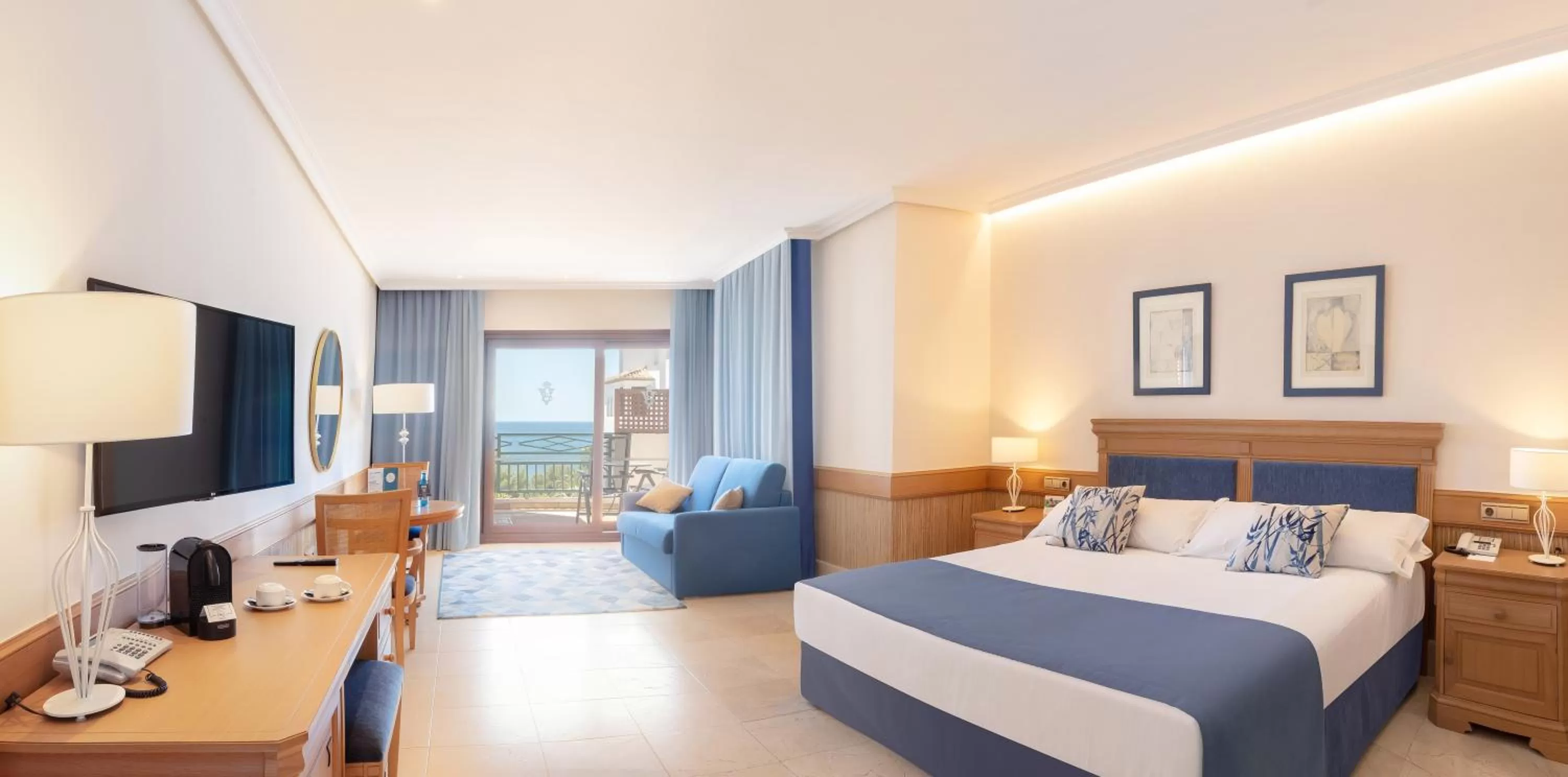 TV and multimedia, Bed in SH Villa Gadea