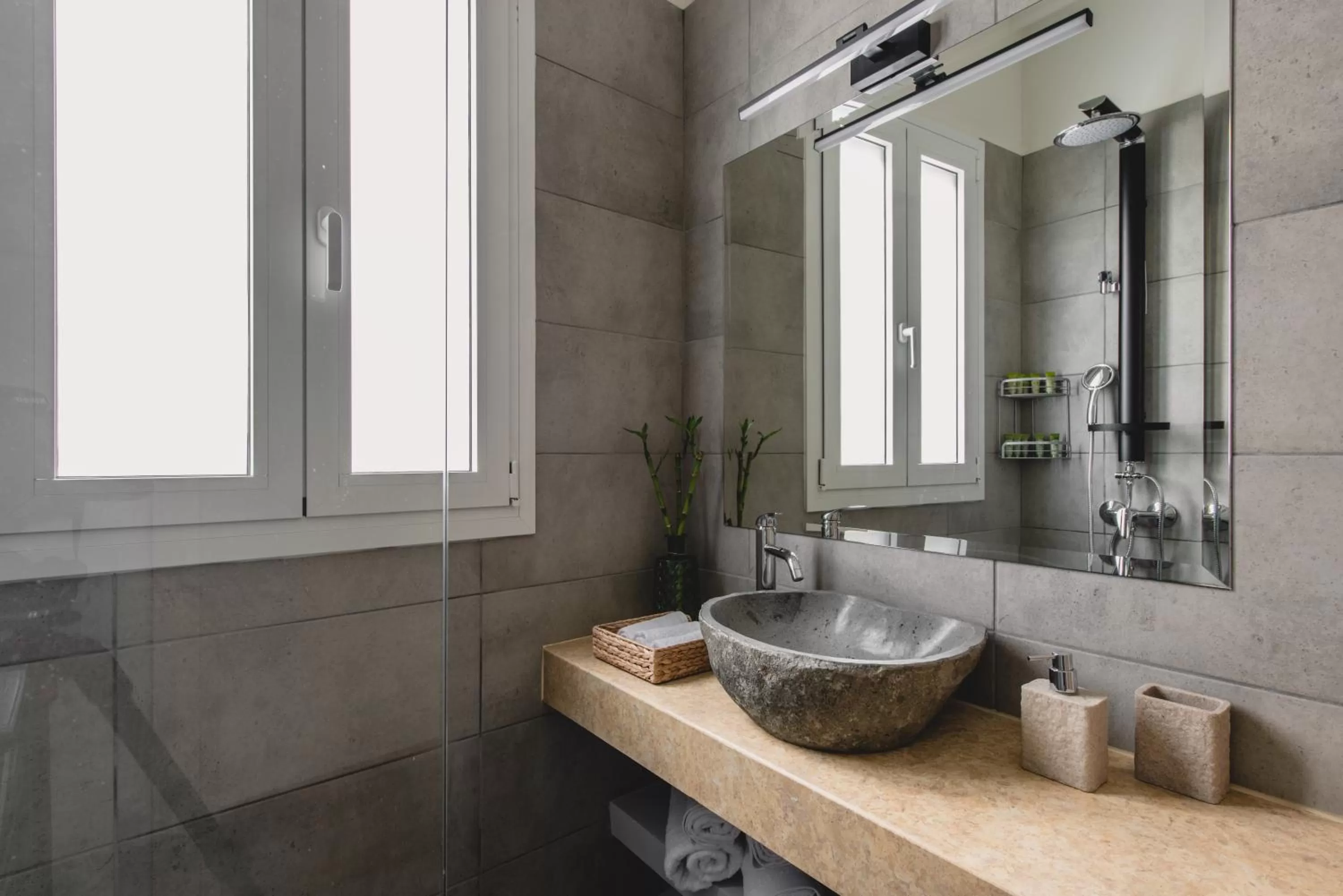 Living Stone Aparthotel