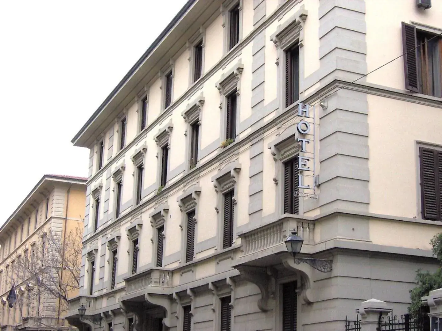 Facade/entrance, Property Building in Hotel Lombardi