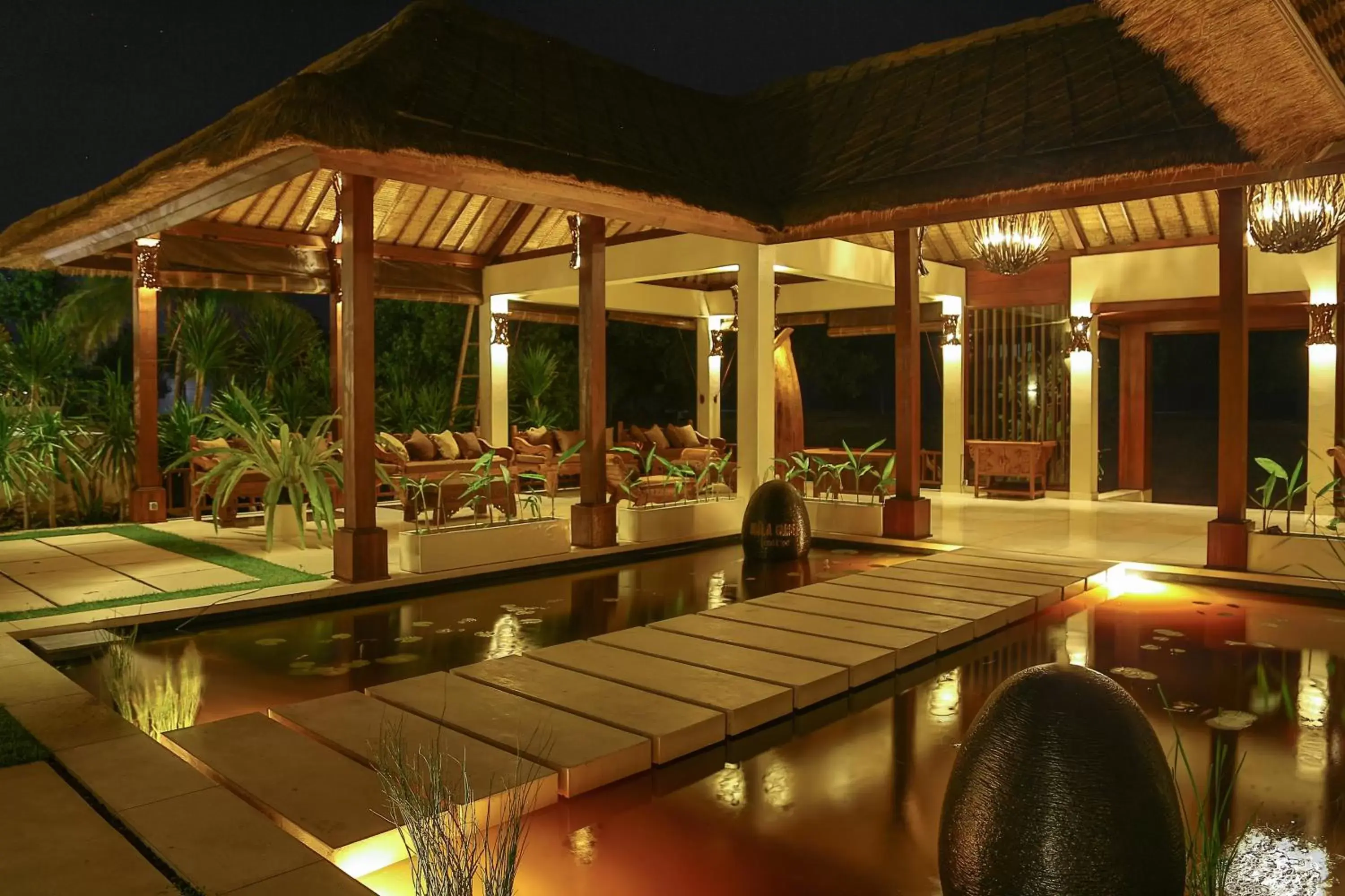 Communal lounge/ TV room, Swimming Pool in Mala Garden Resort and Spa