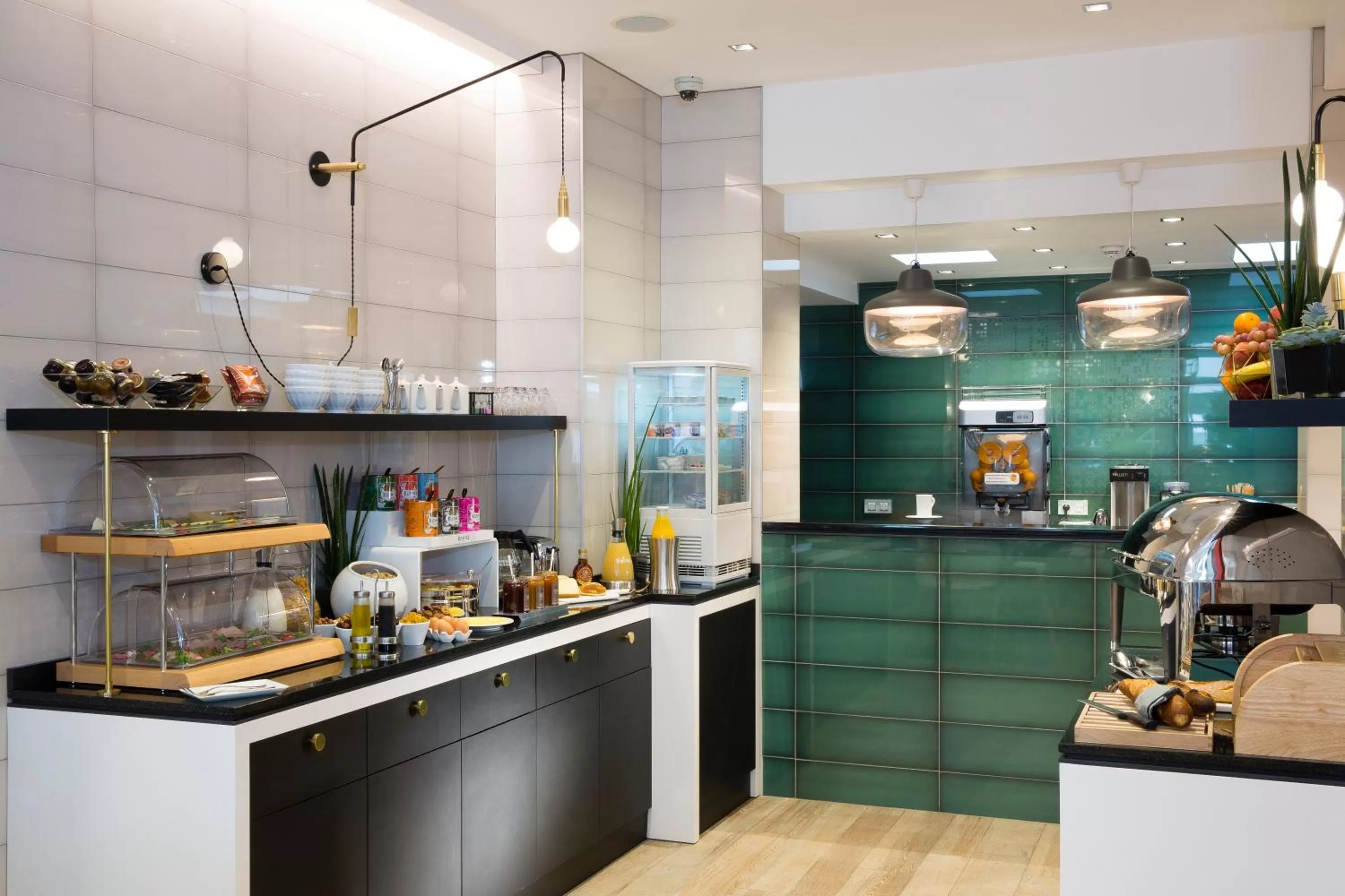 Breakfast in Hotel Haussmann Saint Augustin