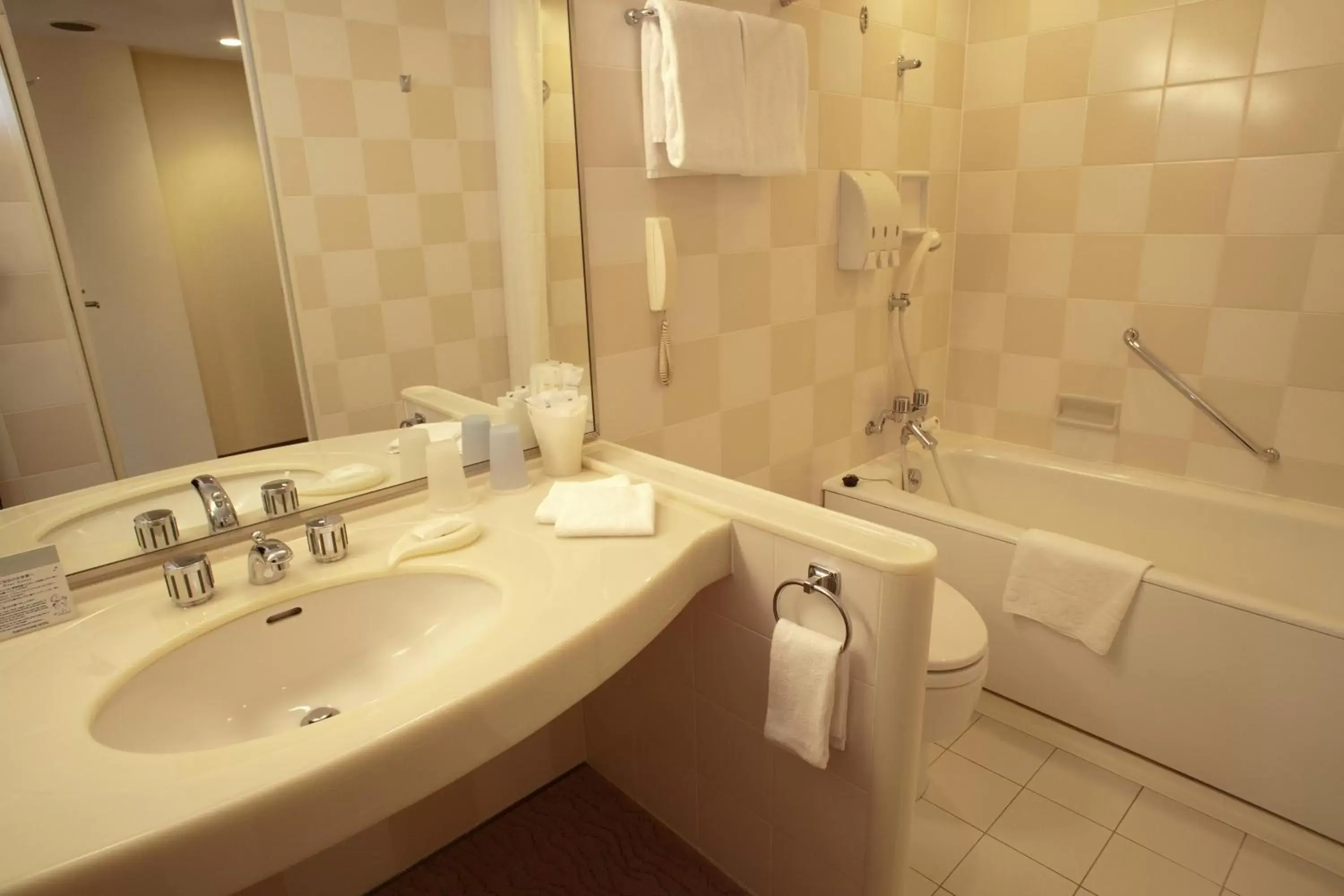 Bathroom in Tokyo Dome Hotel