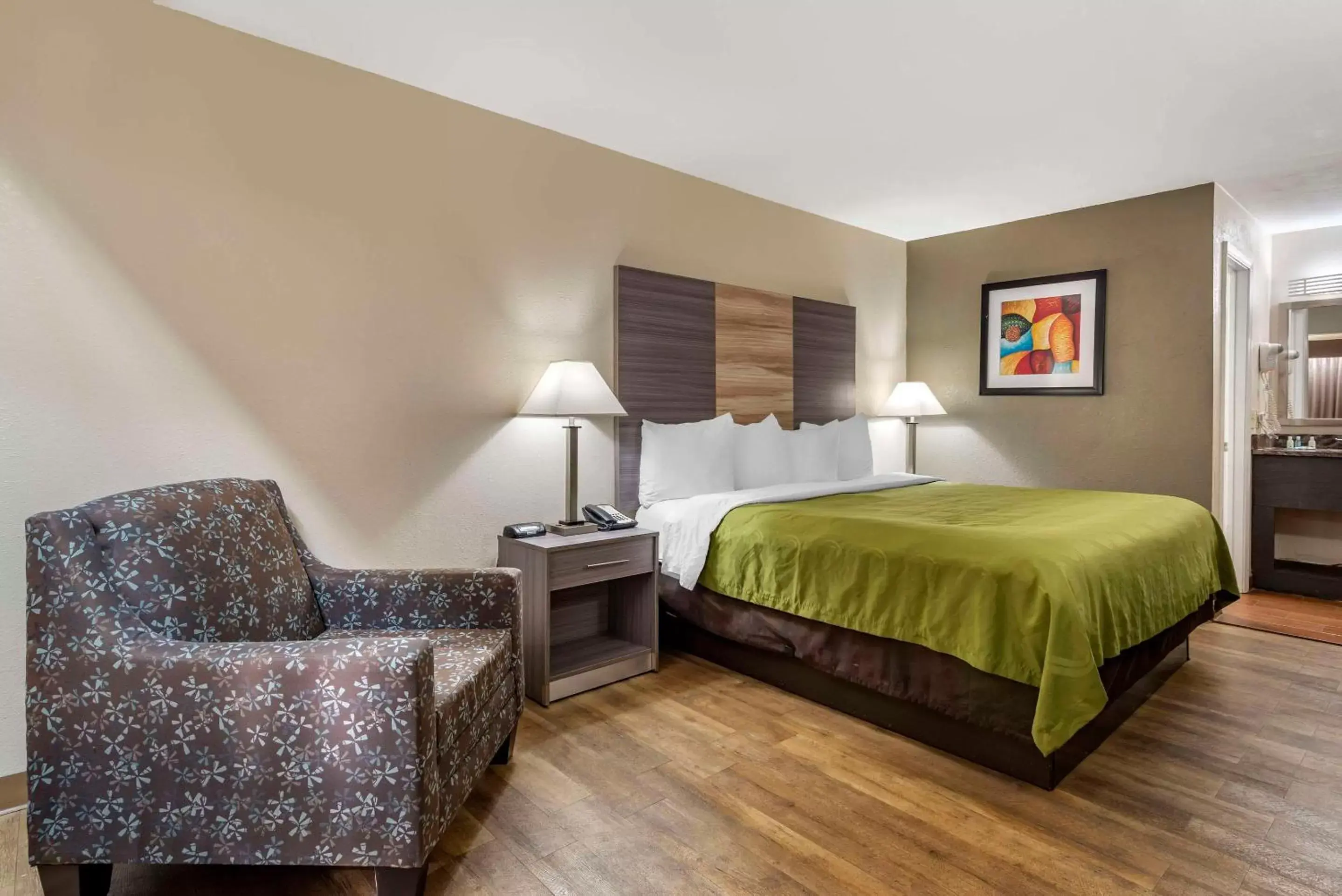 Bedroom, Bed in Quality Inn Conyers I-20