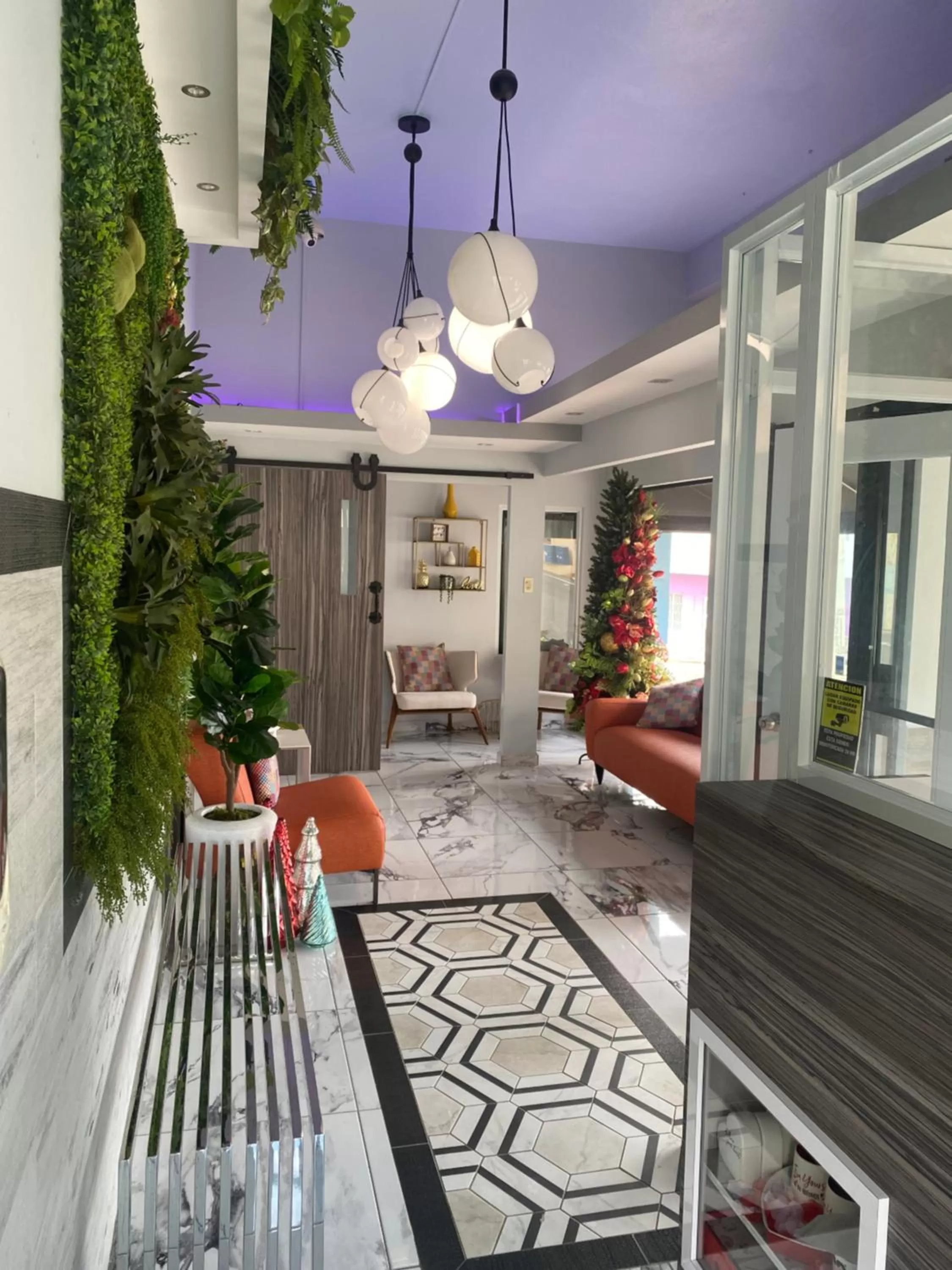 Living room in Itza-Bella Suites