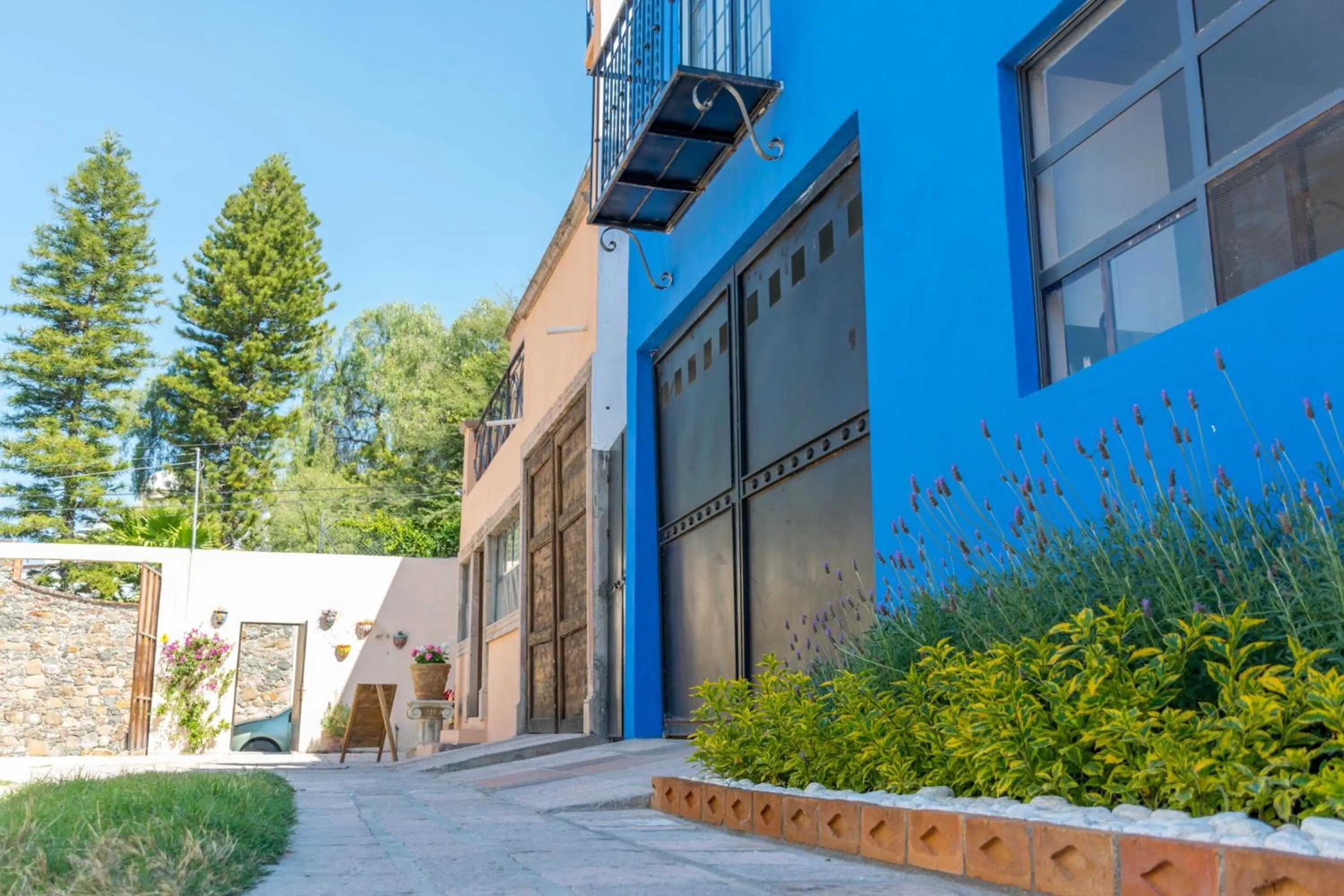 Facade/entrance in Hotel Casa Santamaría