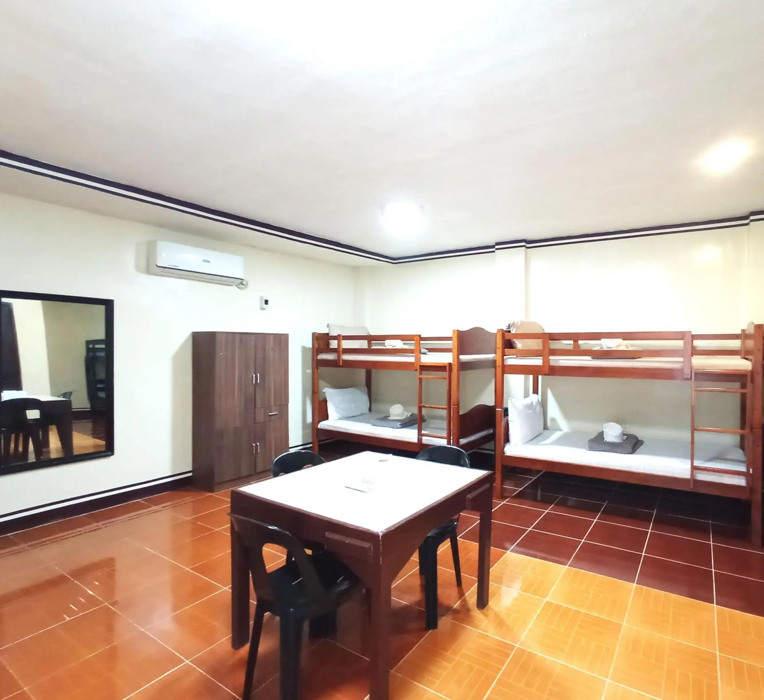 bunk bed in B&J Guesthouse Tagbilaran