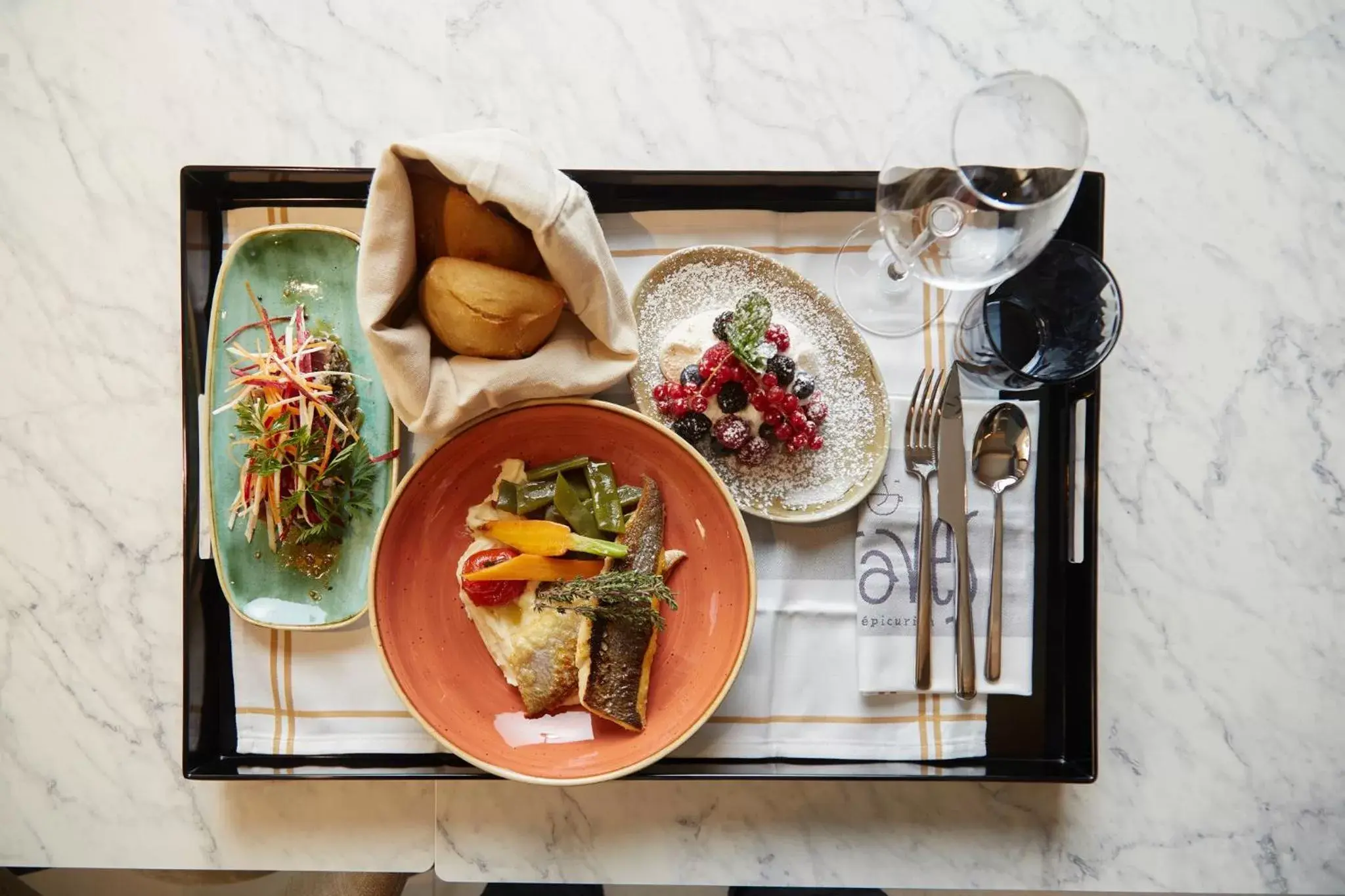 Restaurant/places to eat in Mercure Avignon Gare TGV Restaurant/places to eat in Mercure Avignon Gare TGV