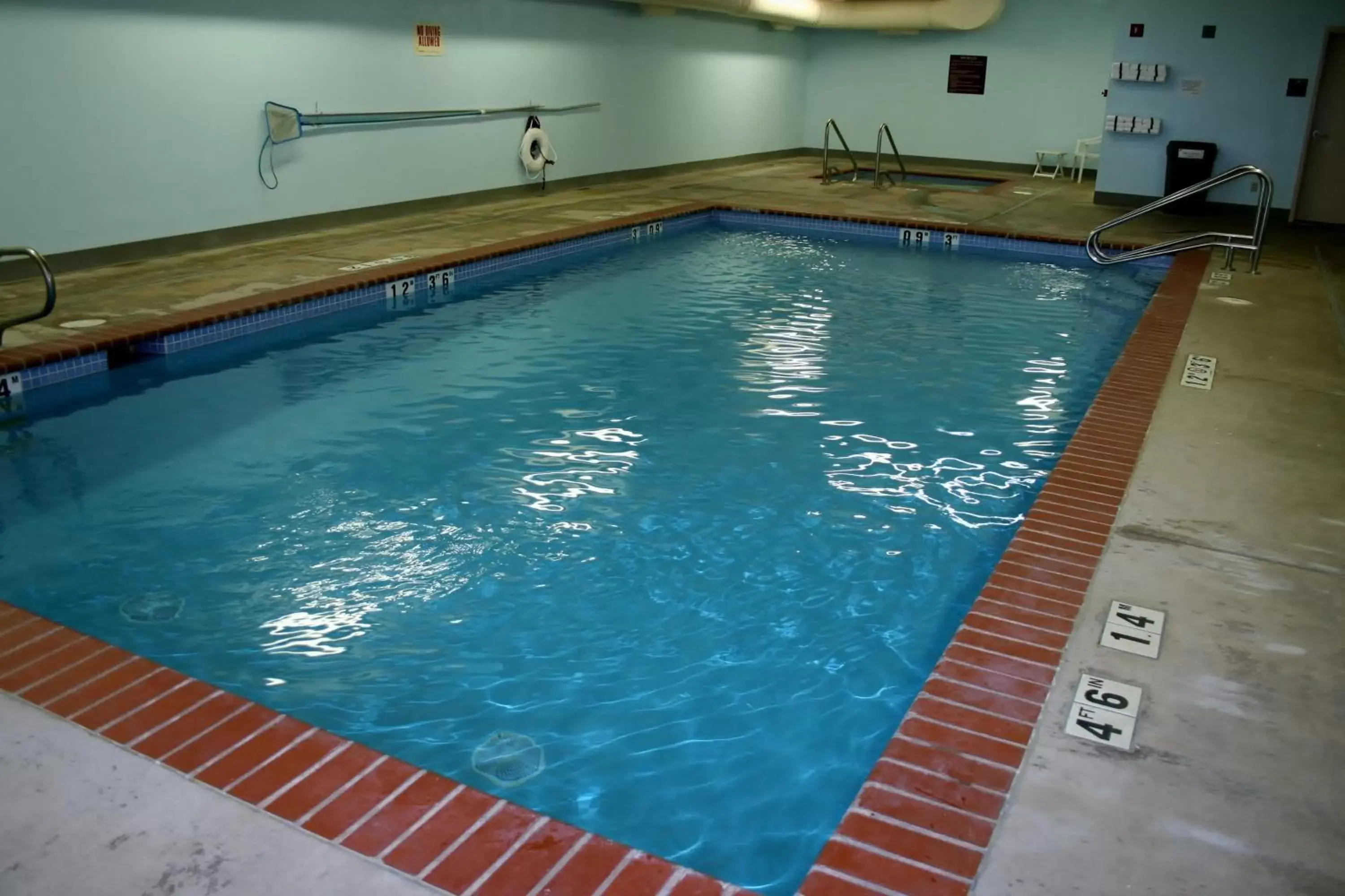 Spa and wellness centre/facilities, Swimming Pool in Evergreen Inn & Suites