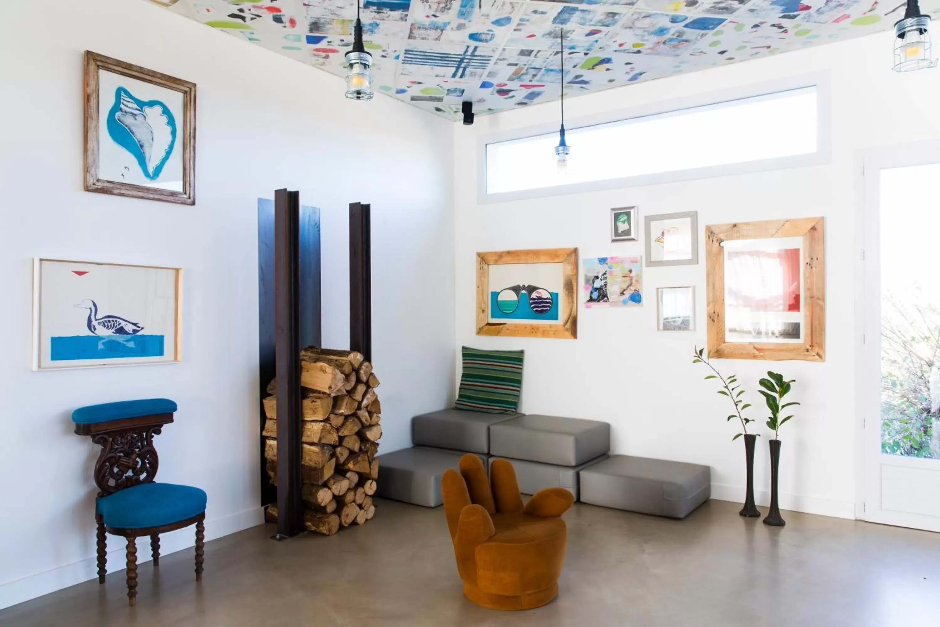 Library, Seating Area in Côté Océan Resort