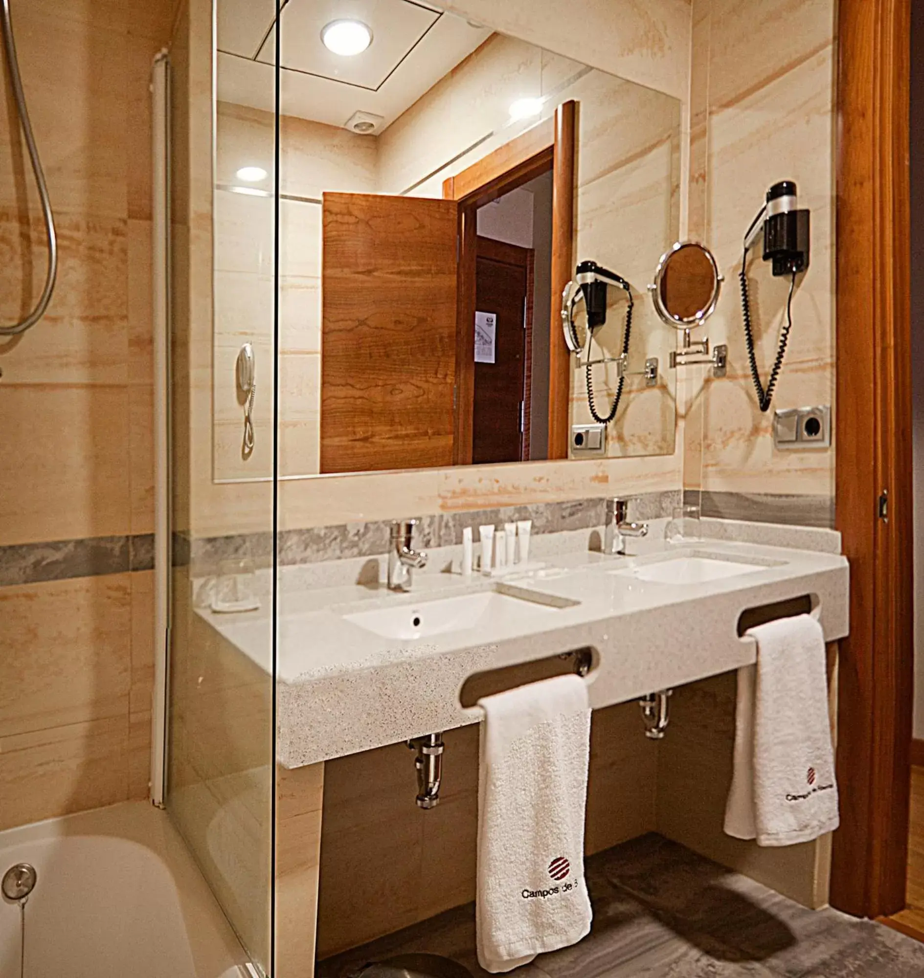 Bathroom in Hotel Campos de Baeza