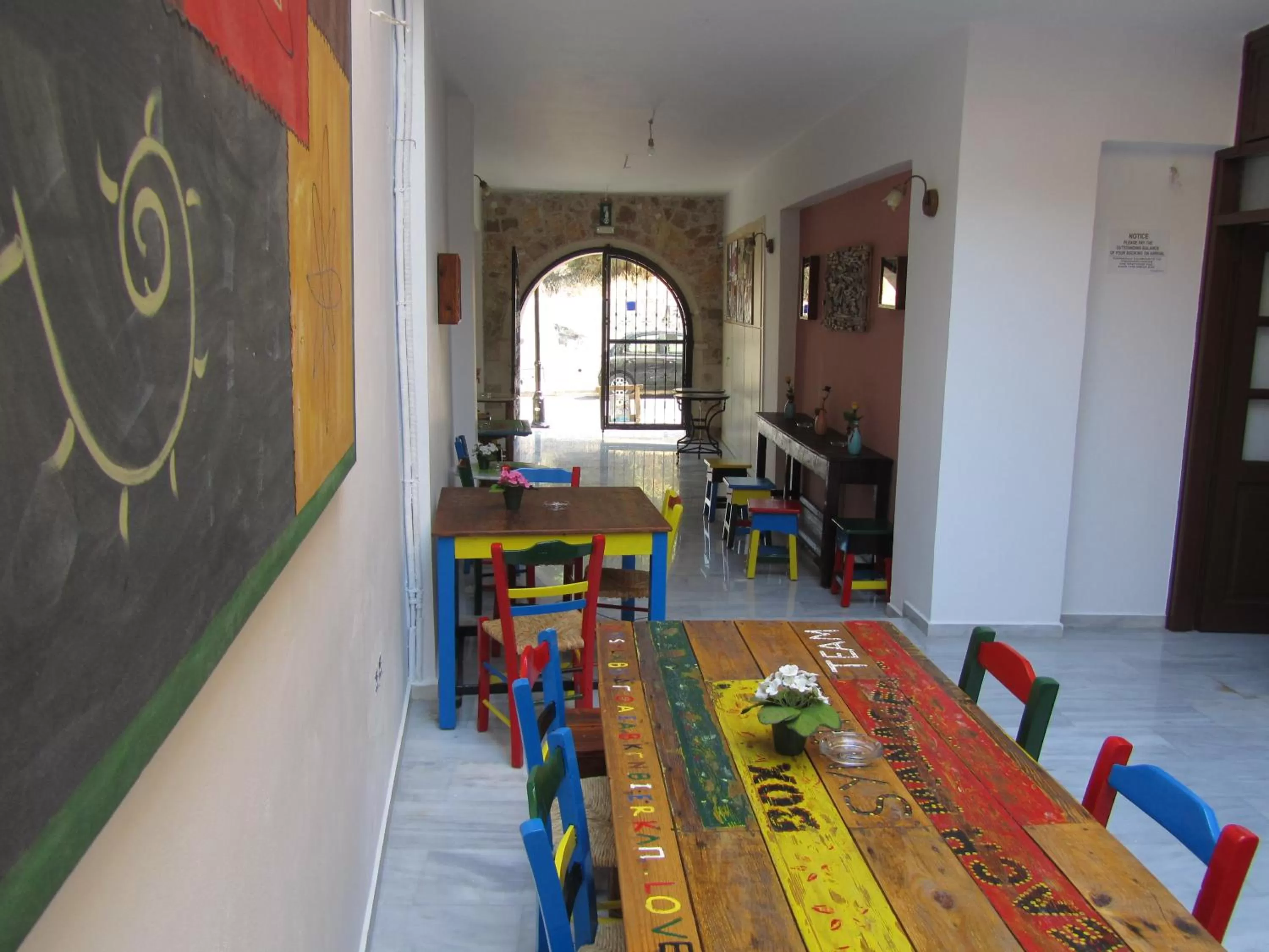 Property building in Poco Loco Bed & Breakfast