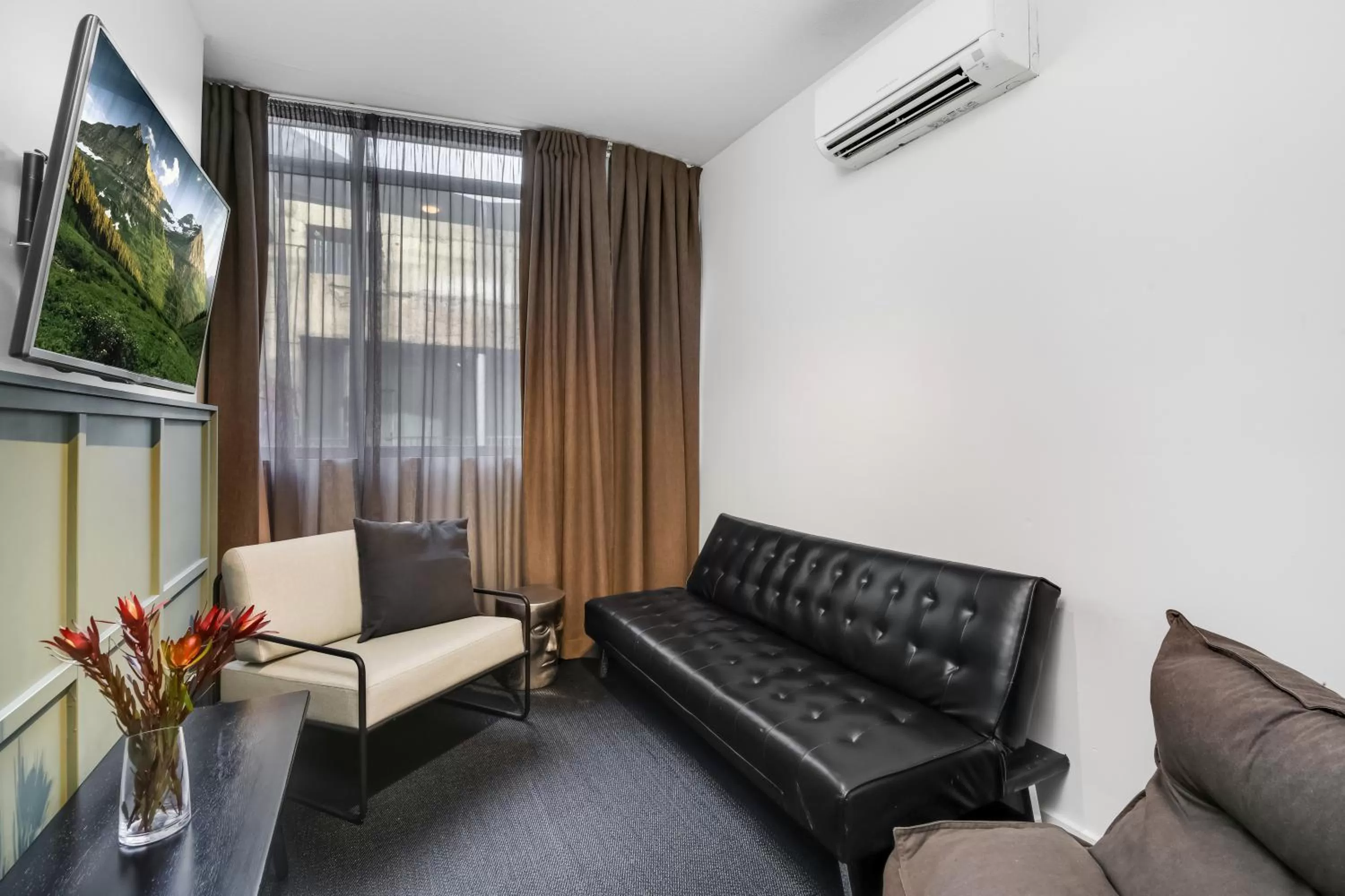 TV and multimedia in The Urban Newtown