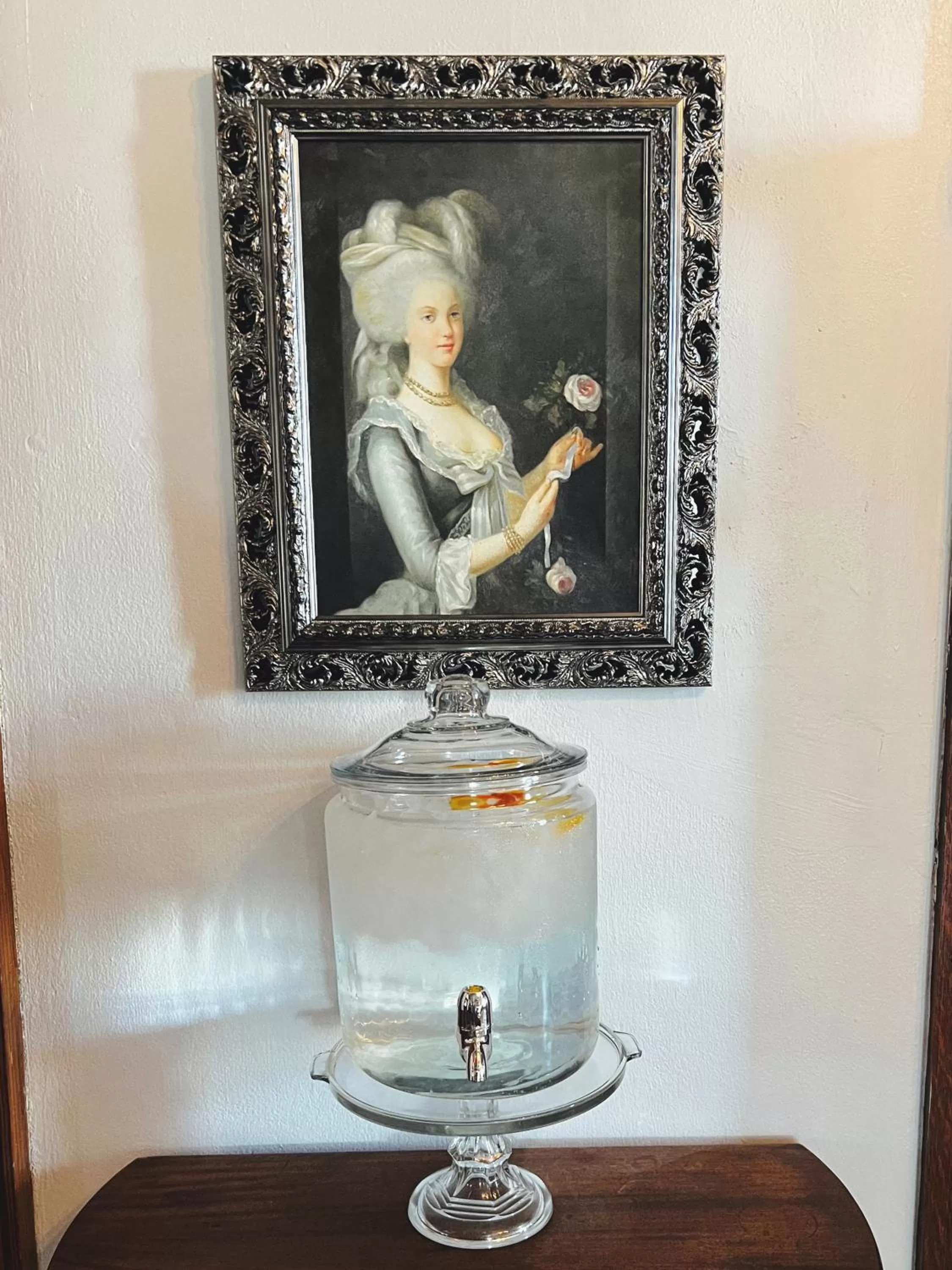 Lobby or reception in The Mansion on 17th, formerly Schaefer Haus