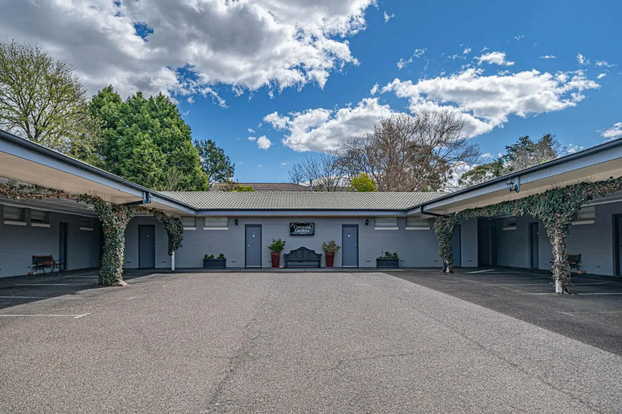 Cotswold Gardens Cotswold Gardens