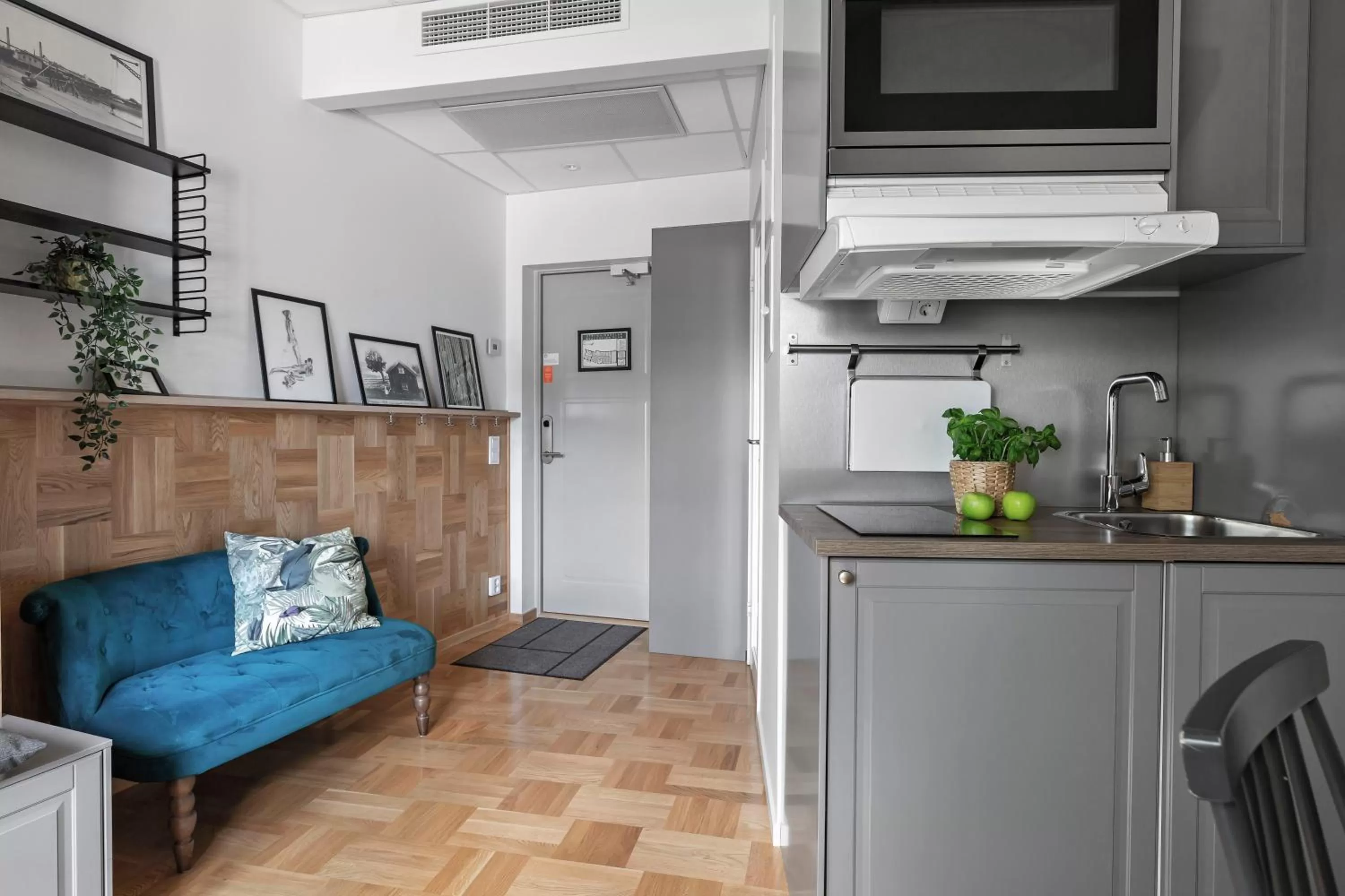 Kitchen or kitchenette in Forenom Aparthotel Stockholm Bromma