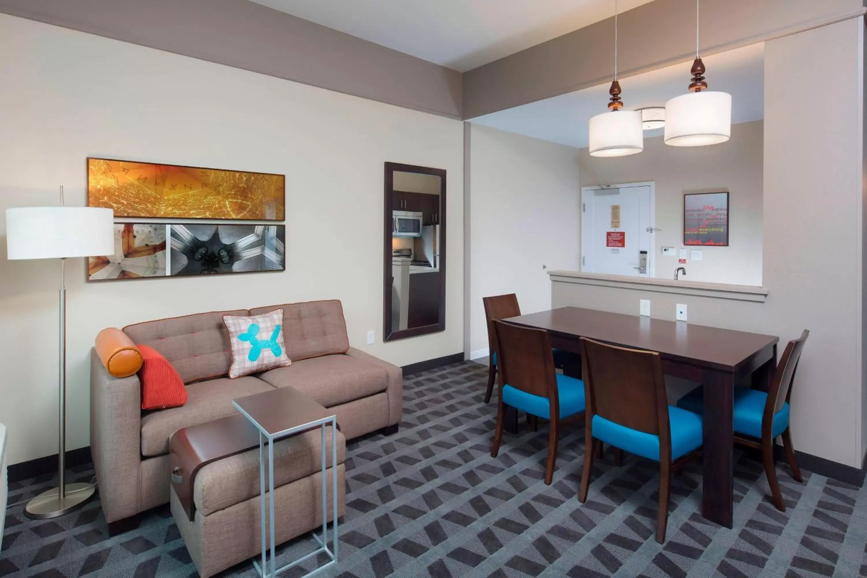 Bedroom, Seating Area in TownePlace Suites by Marriott Swedesboro Logan Township