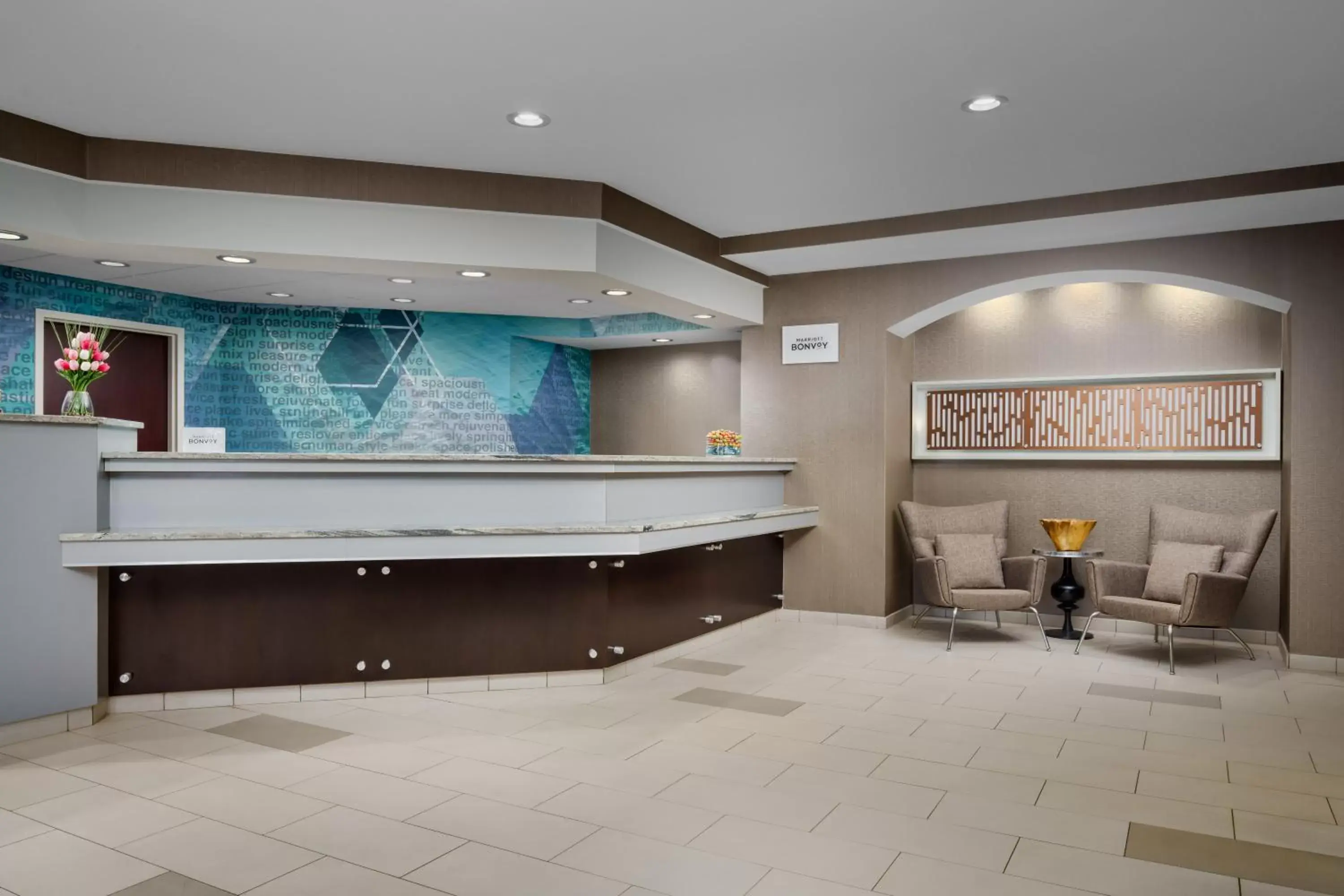 Lobby or reception in SpringHill Suites Manchester-Boston Regional Airport