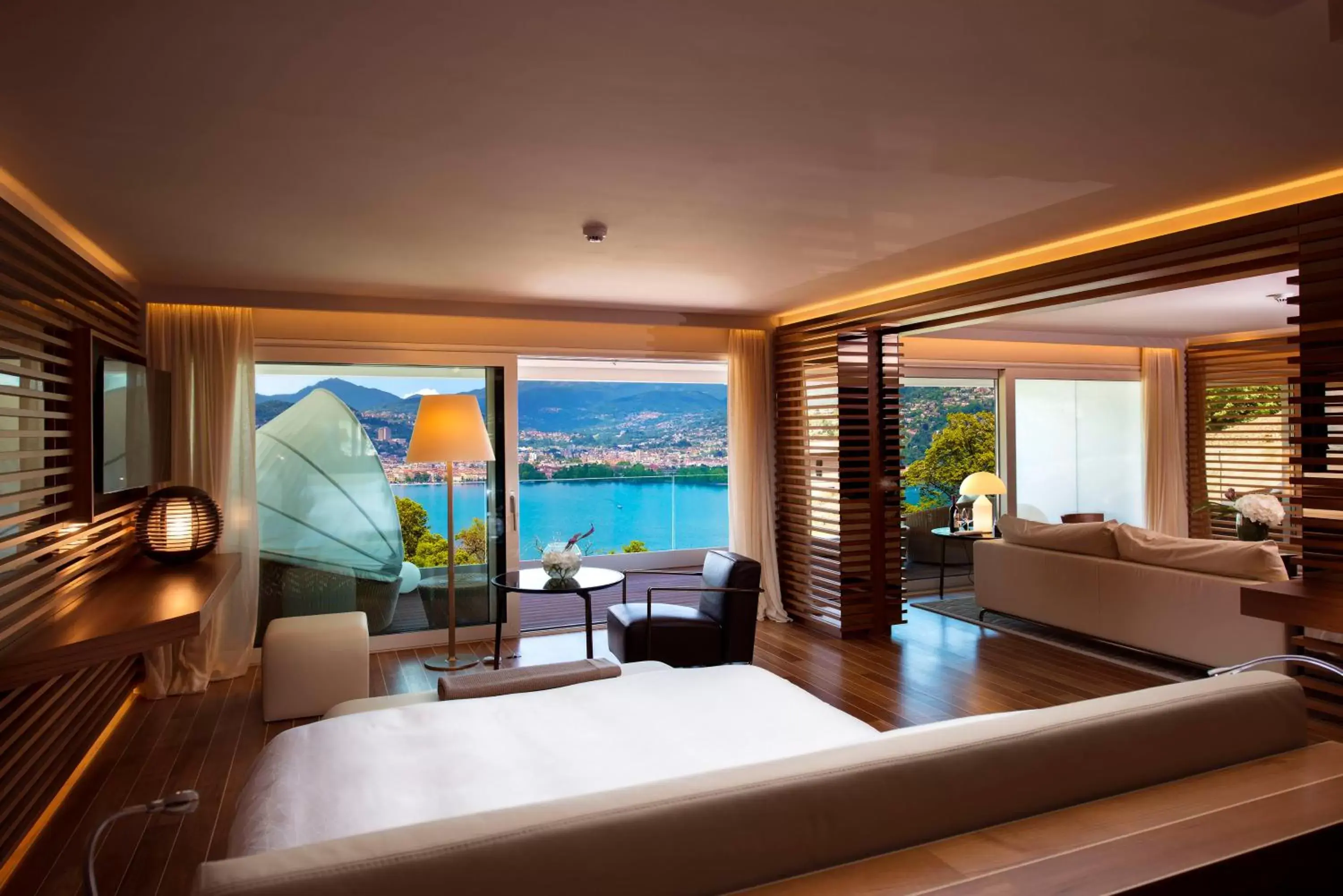 Suite with Lake View in The View Lugano