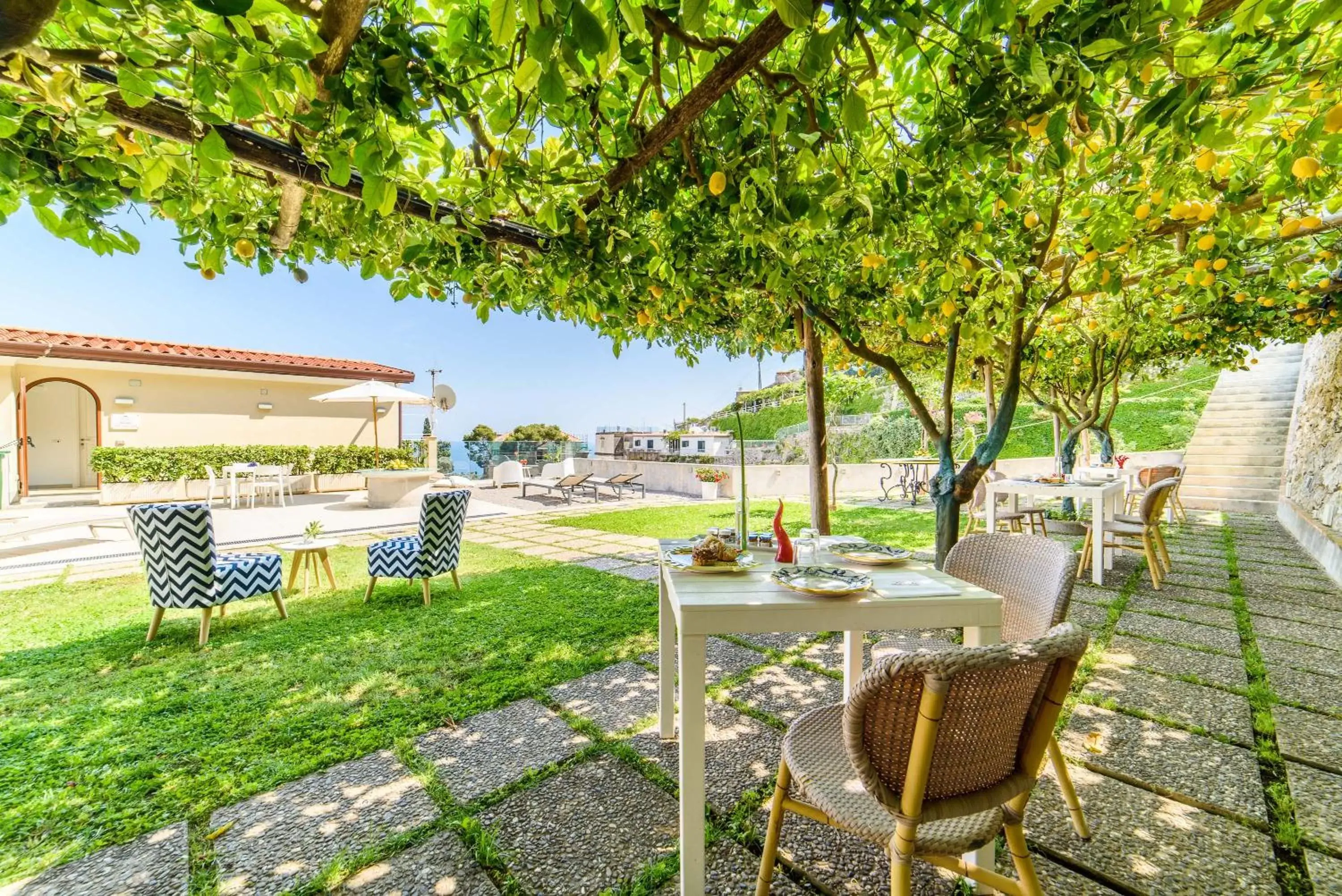 Garden, Restaurant/Places to Eat in Residenza Al Pesce D'Oro