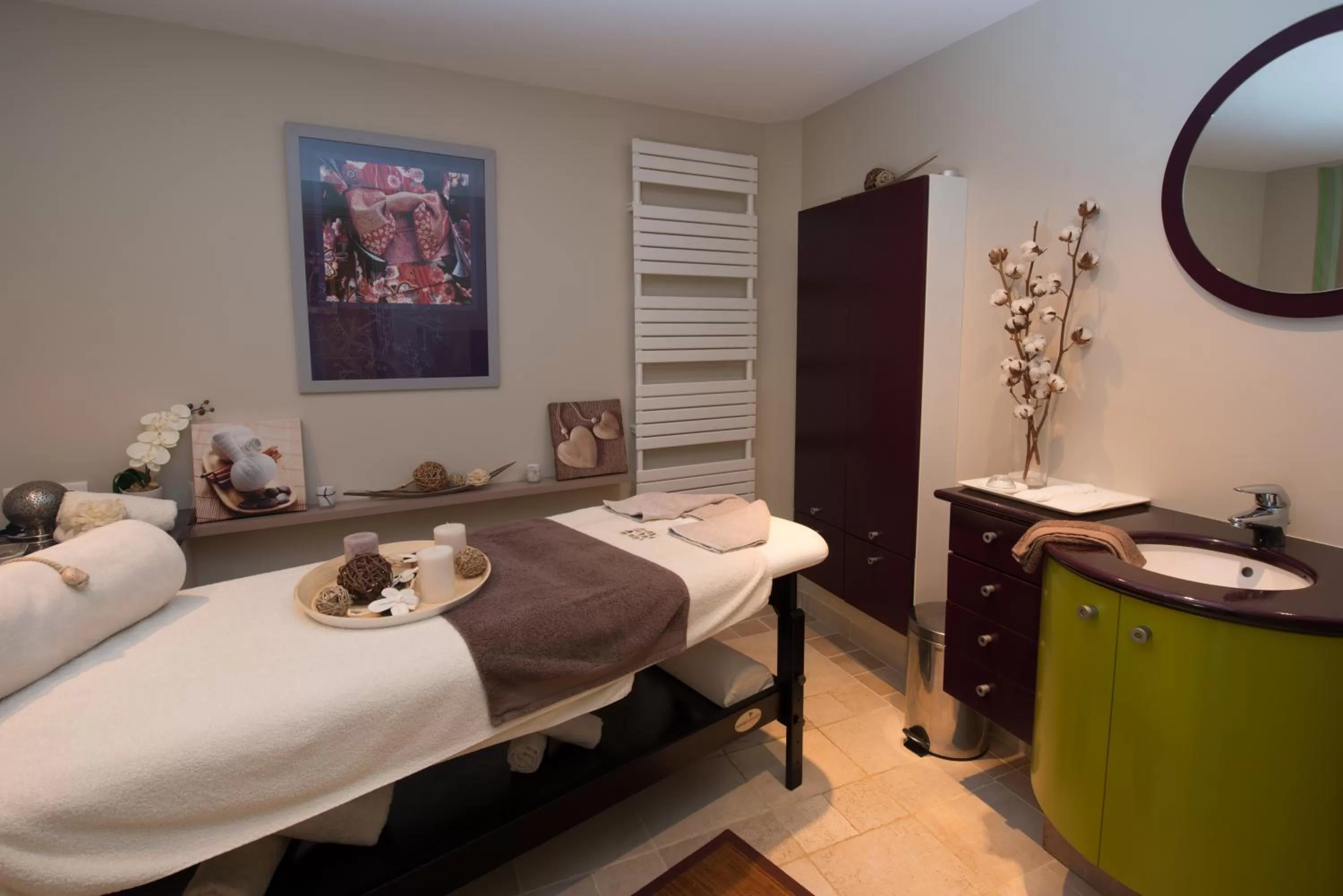Massage in La Ferme de l'Oudon & SPA