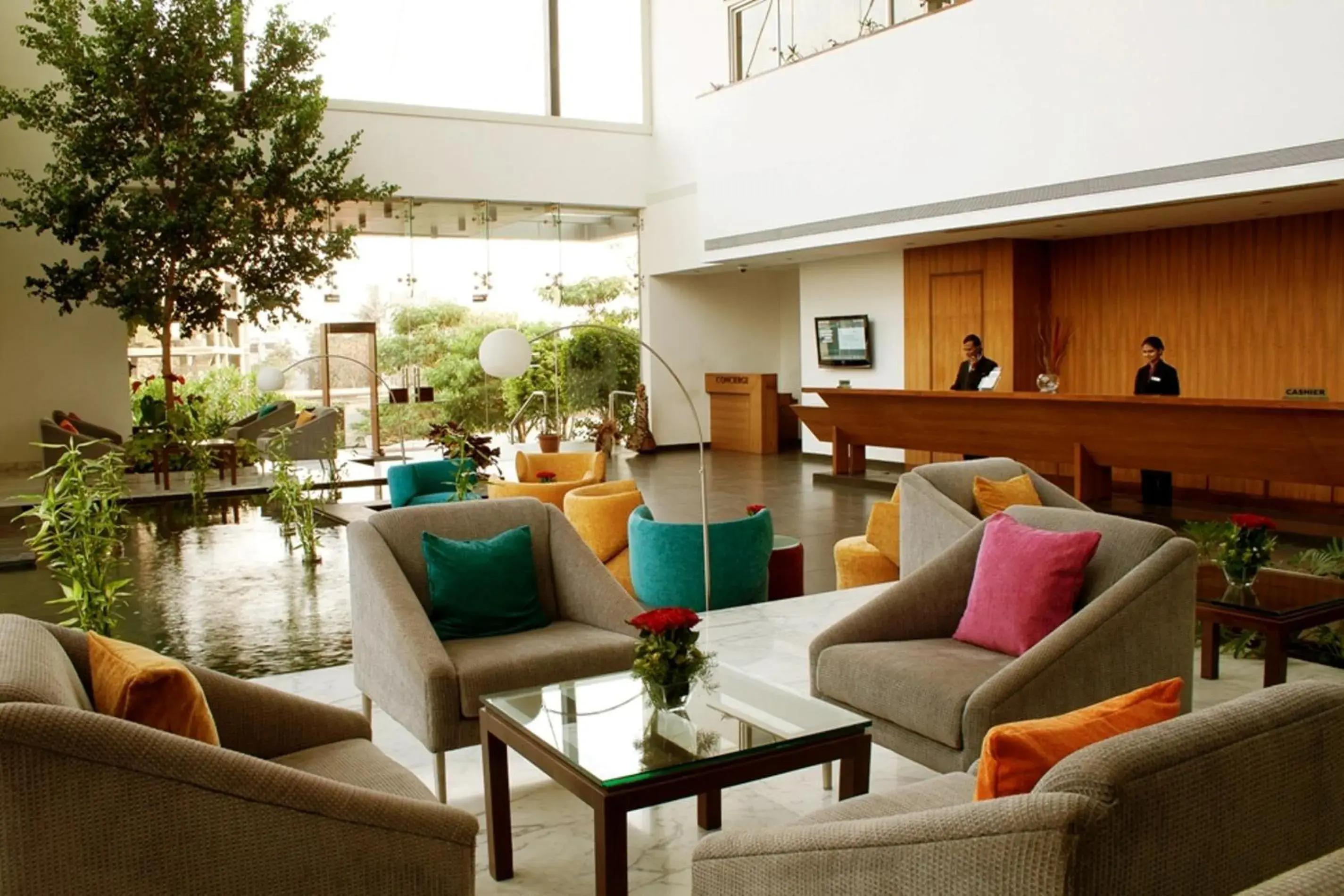 Lobby or reception, Lounge/Bar in Hotel Parc Estique