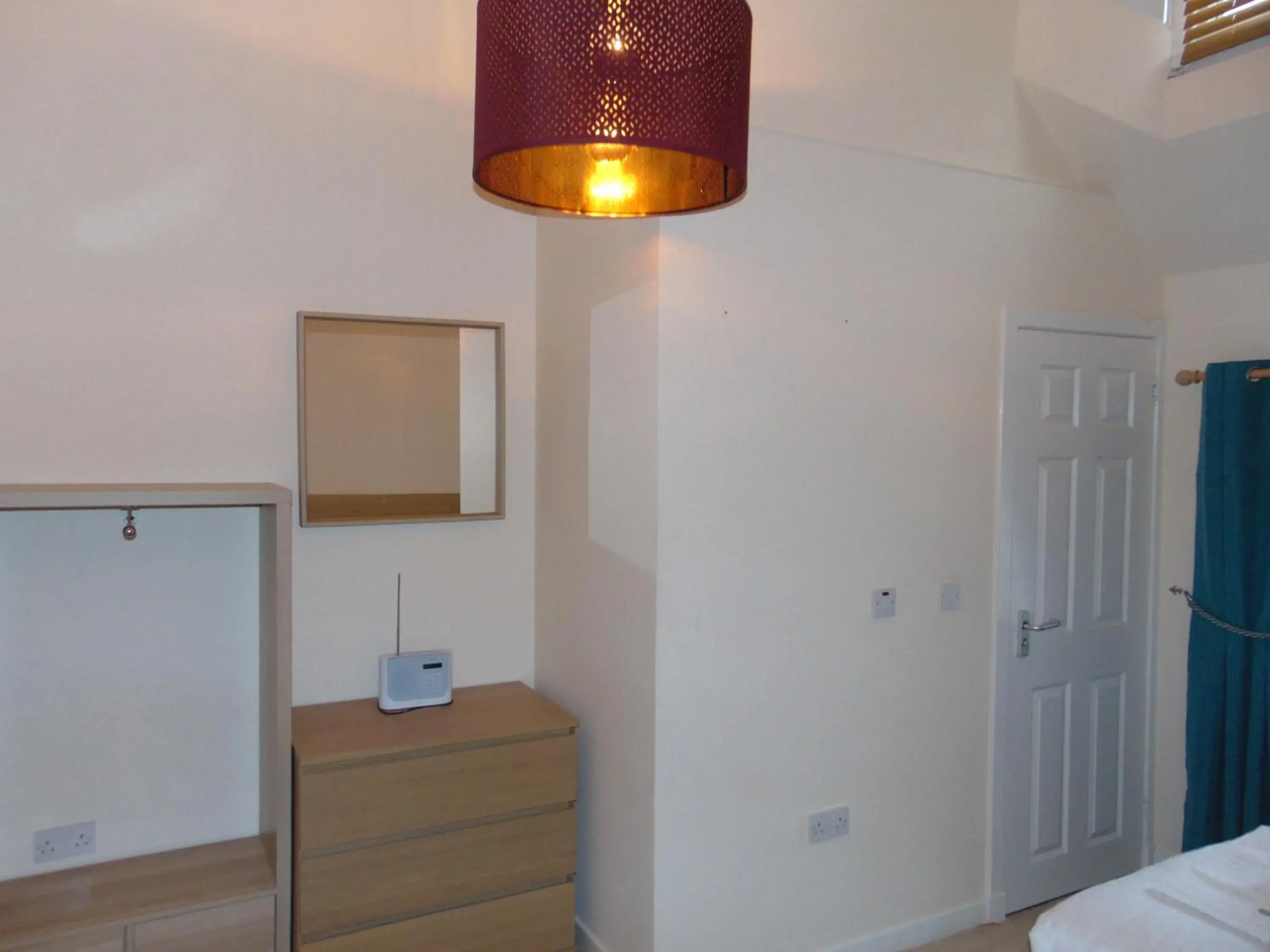 Bedroom, TV/Entertainment Center in Callander Hostel