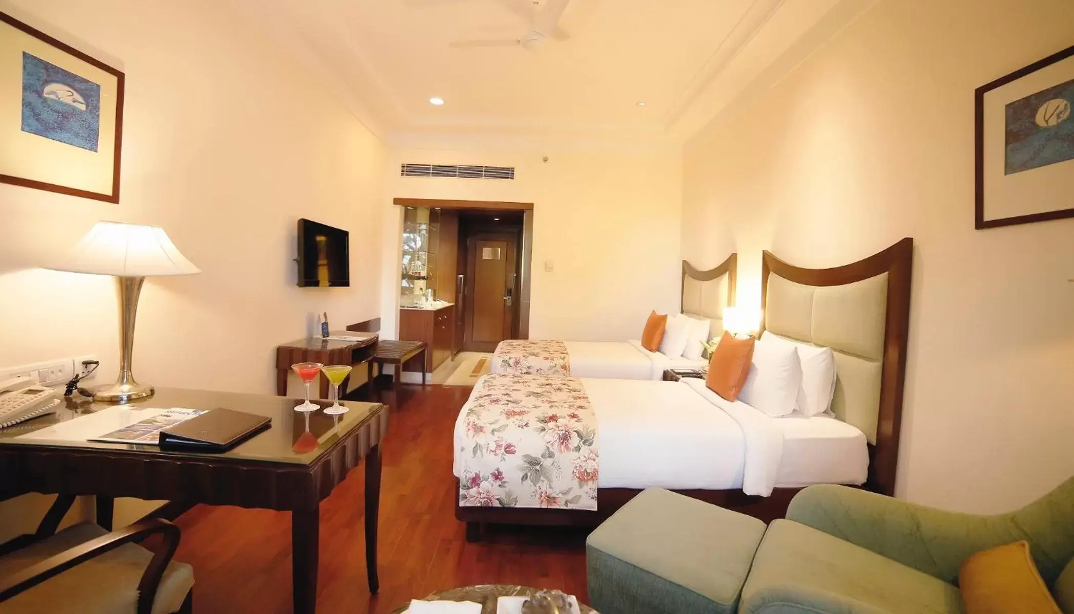 Bedroom in Muse Sarovar Portico Nehru Place