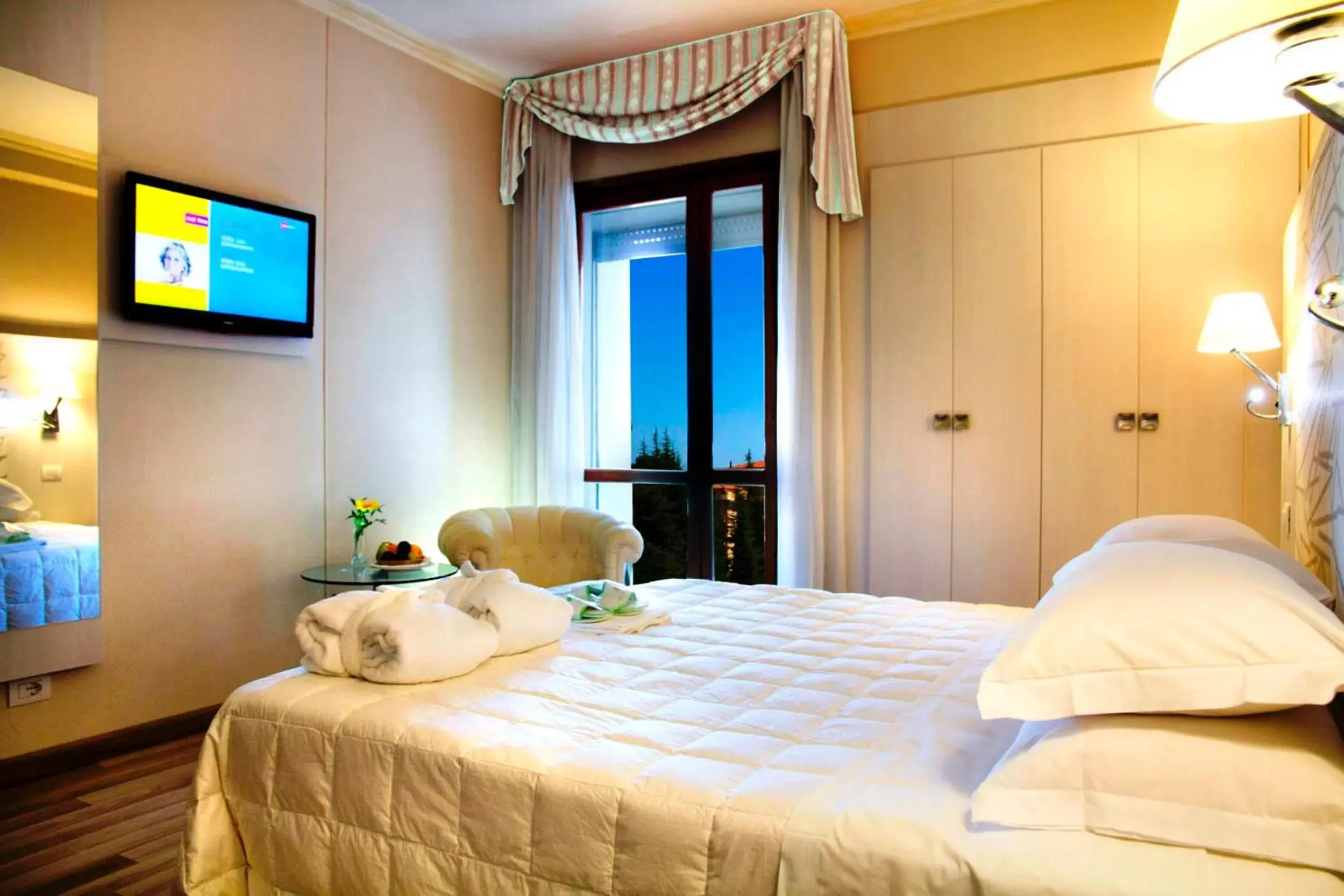 Bedroom, Bed in Grand Hotel Terme & SPA