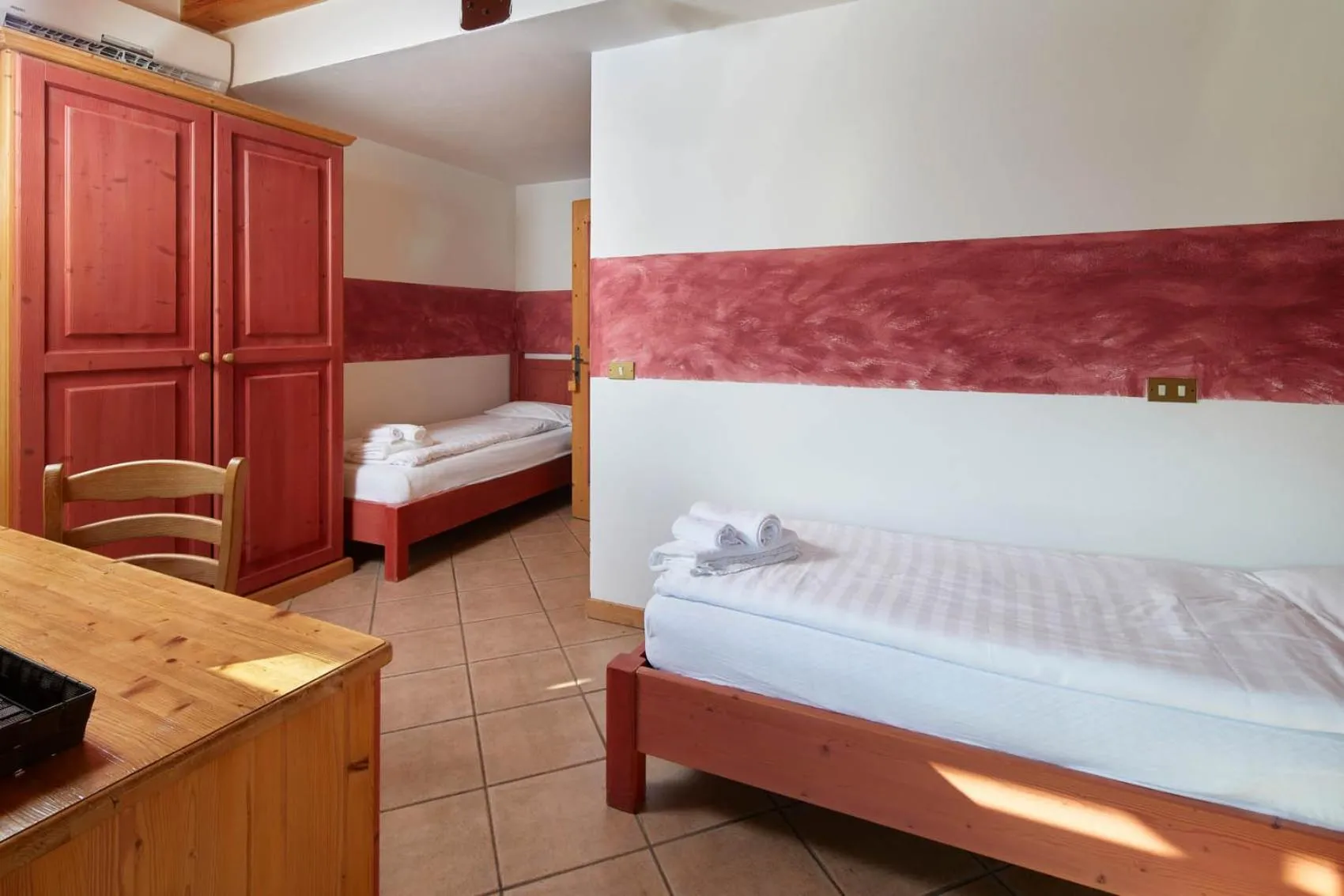 Standard Twin Room with Balcony in Hotel Garnì San Giorgio