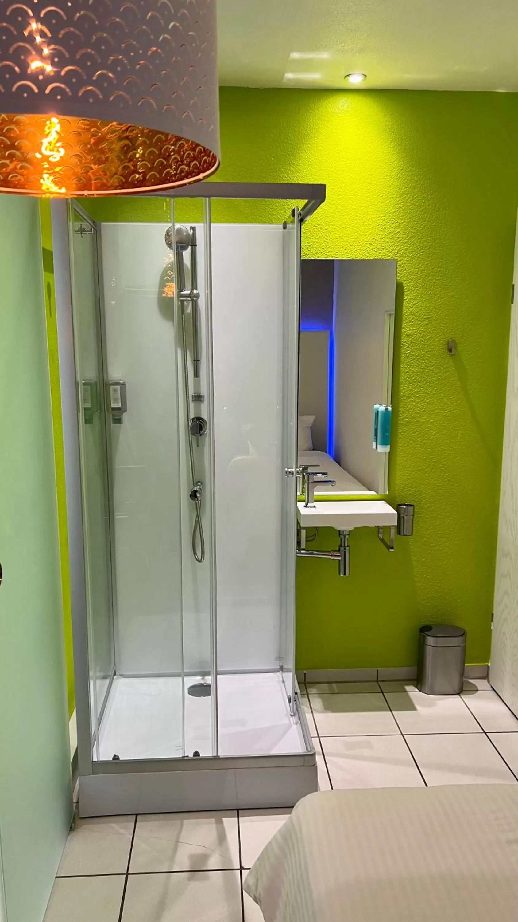 Bathroom in smart&beautiful Guesthouse