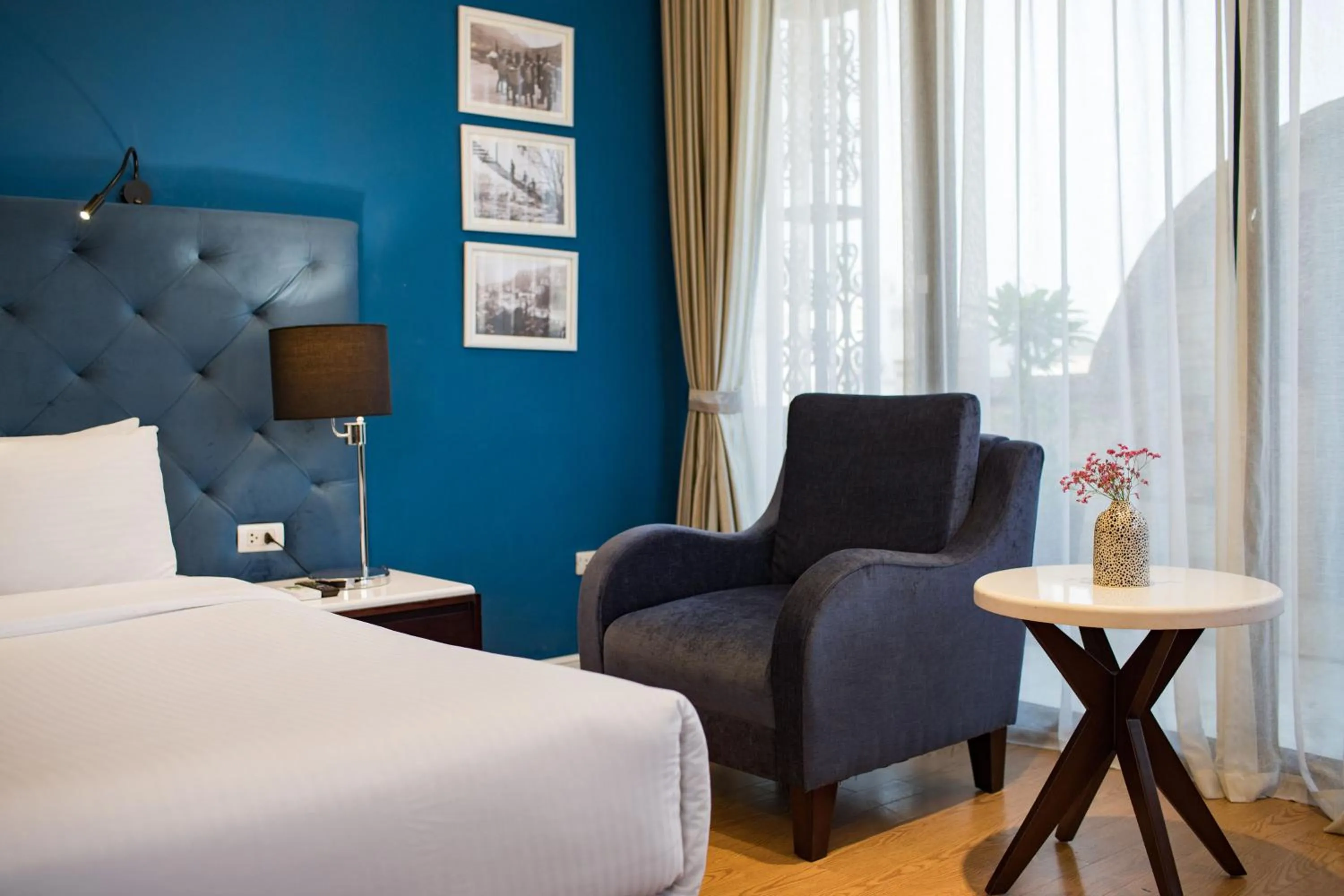 Bed in Hanoi Brilliant Hotel & Spa