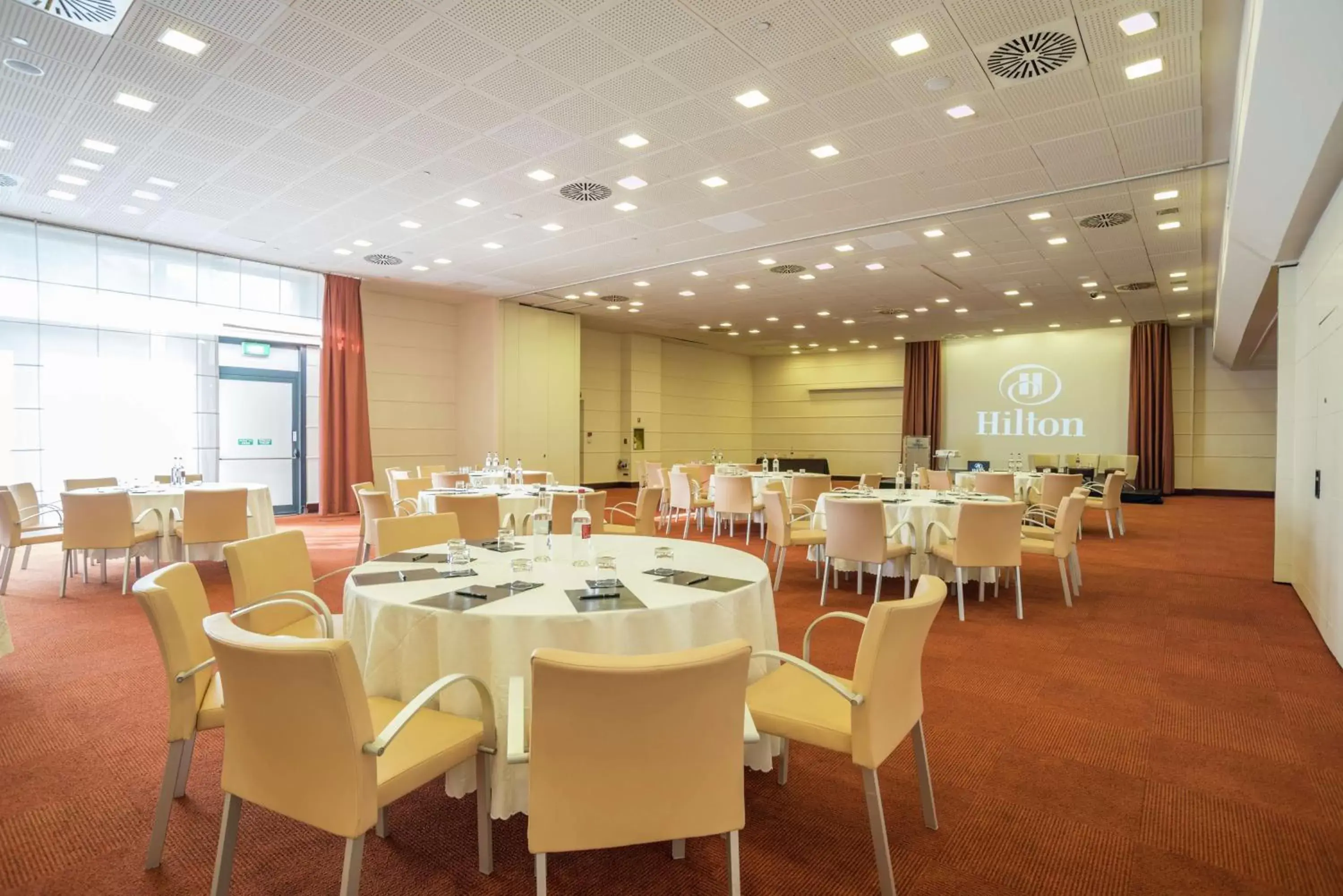 Meeting/conference room in Hilton Florence Metropole